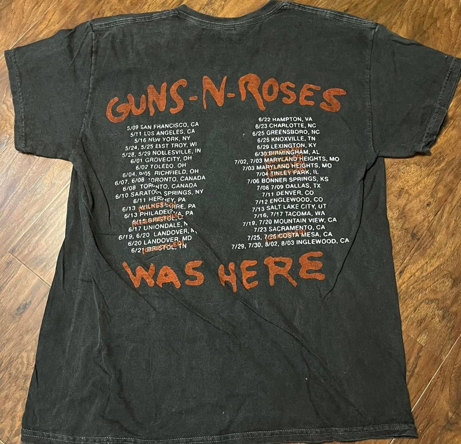 Designer Guns N Roses Skeleton Tour Graphic Tee Band Shirt M NWOT Size US M / EU 48-50 / 2 - 5 Thumbnail
