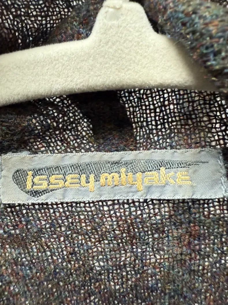 Issey Miyake Issey Miyake High Collar Scarf Long Sleeve Size US S / EU 44-46 / 1 - 7 Thumbnail