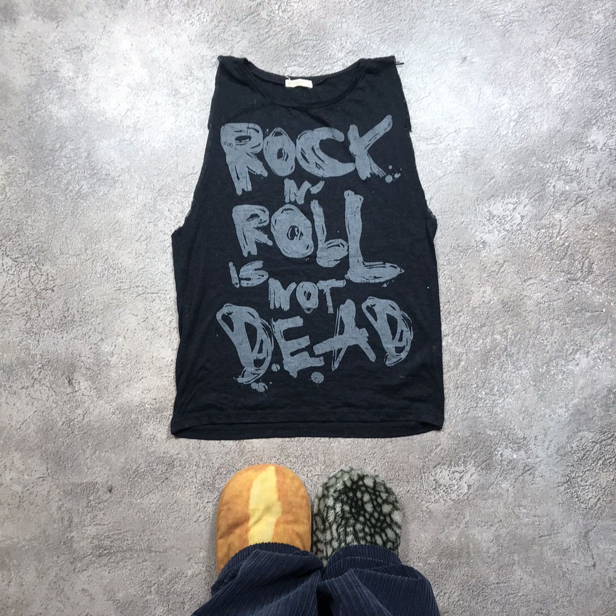 Vintage Vintage 90s Sun Faded Graphic Tank Top Grunge Punk Slim S Size US S / EU 44-46 / 1 - 1 Thumbnail