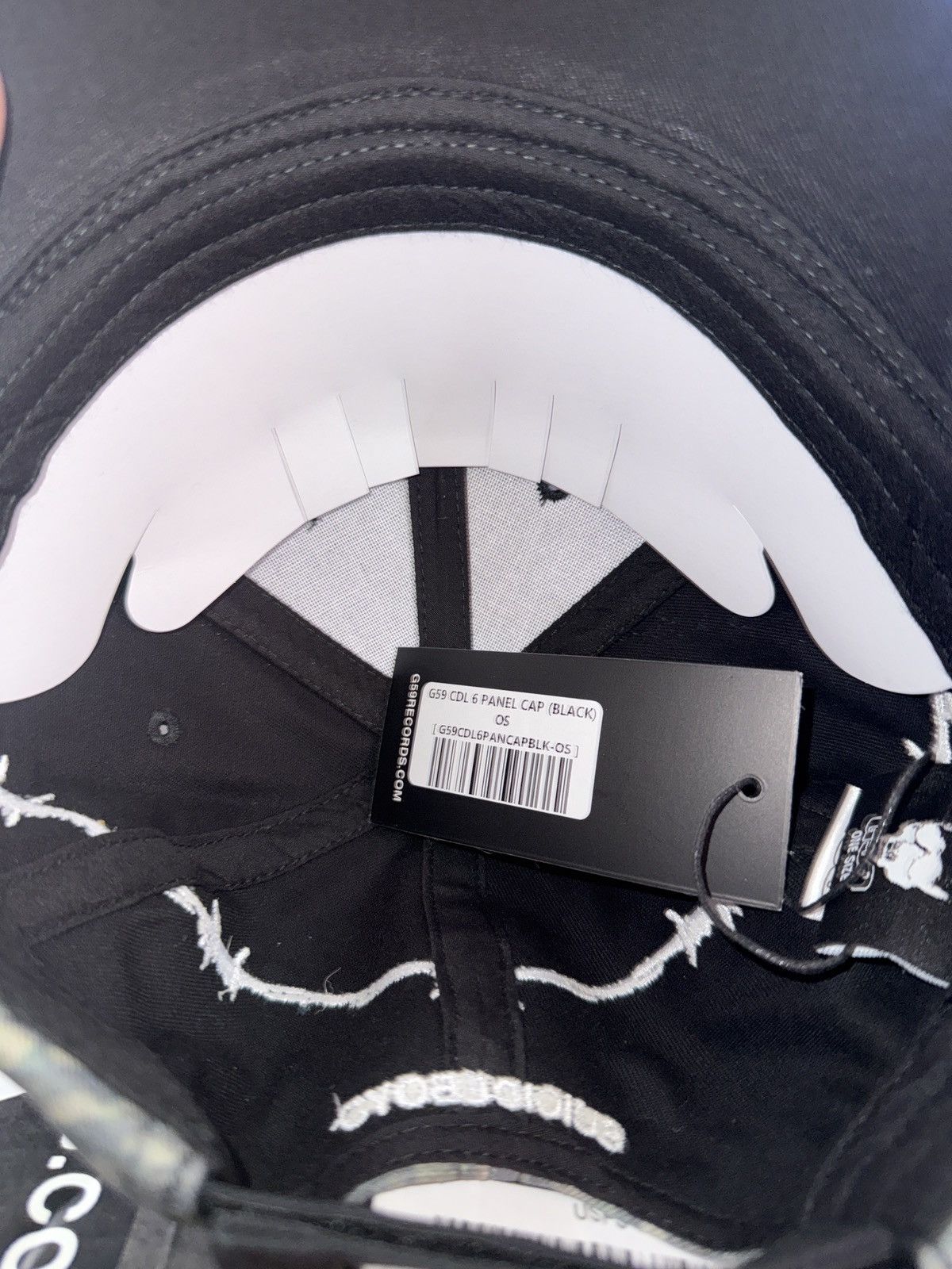 G59 Records Brand new camo/barbed wire hat Size ONE SIZE - 3 Thumbnail