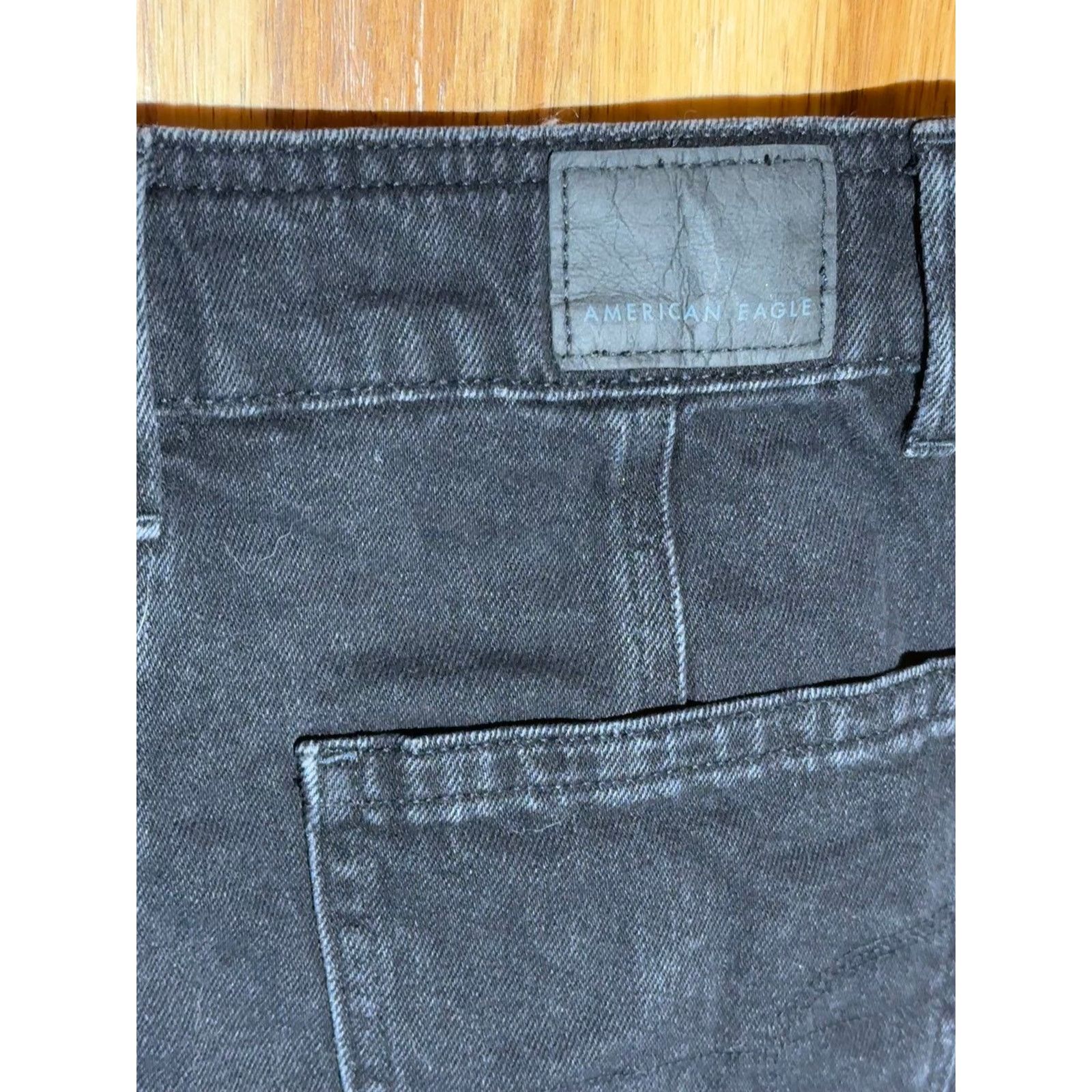 American Eagle Outfitters American Eagle Black Button Down Skirt Size 4 Size 27" / US 4 / IT 40 - 8 Thumbnail