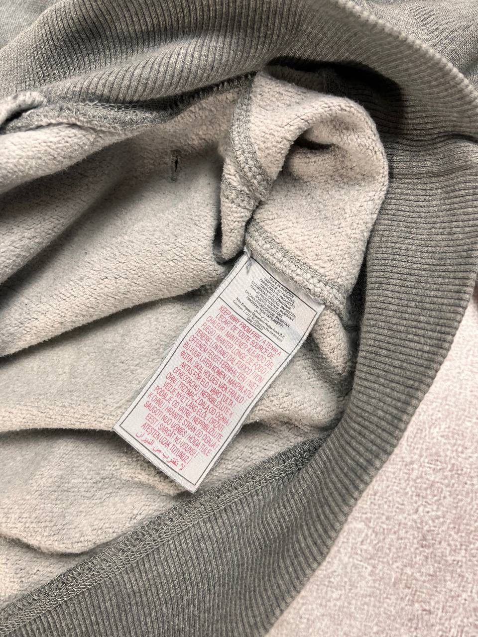 Nike Vintage Nike Swoosh Boxy Zip Hoodie Y2K L Size US L / EU 52-54 / 3 - 6 Thumbnail