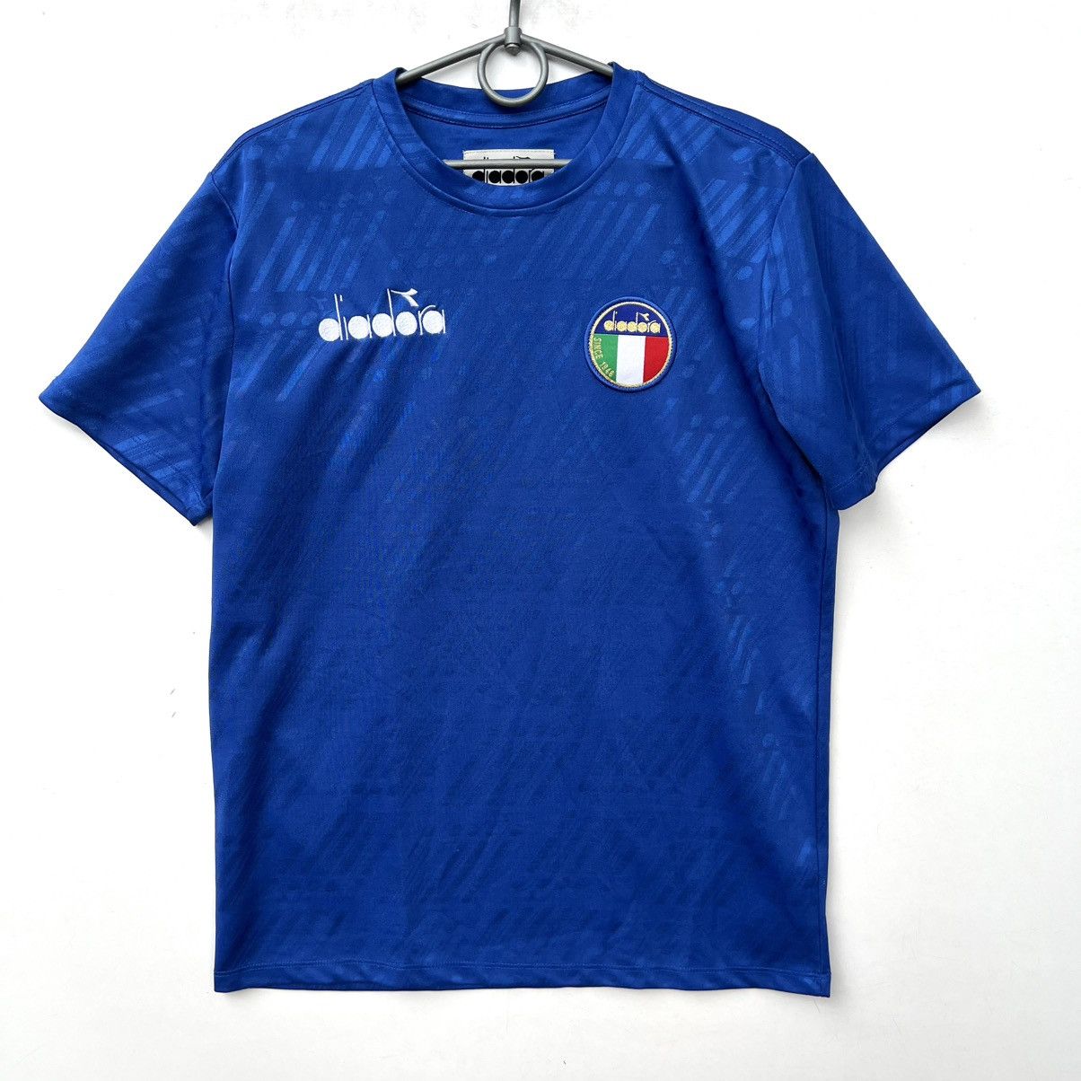Diadora Italy Retro Football Shirt Diadora Soccer Jersey Size US S / EU 44-46 / 1 - 1 Thumbnail