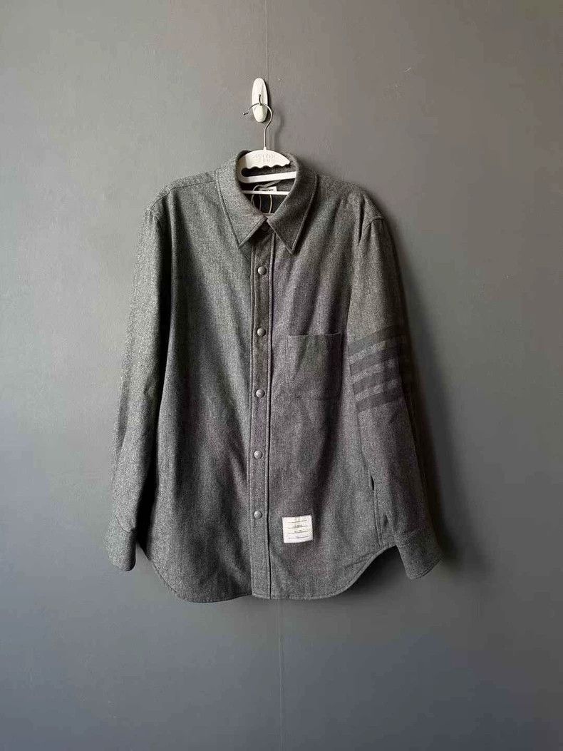 Thom Browne Thom Browne size2 Wool cardigan jacket Size US M / EU 48-50 / 2 - 1 Thumbnail