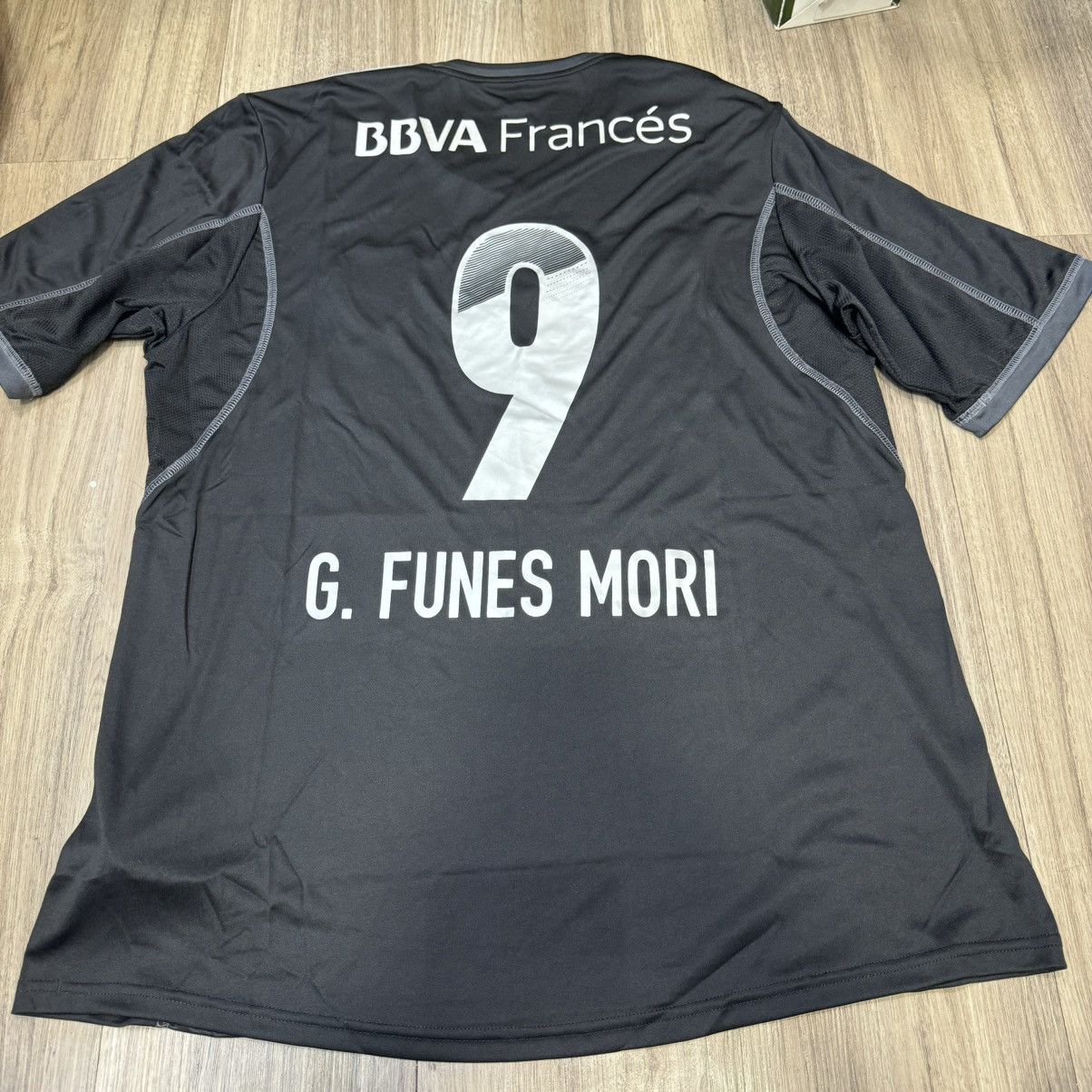 Adidas × Sports Specialties River Plate 2013 special shirt #9 G.Funes Mori Size US XL / EU 56 / 4 - 2 Thumbnail