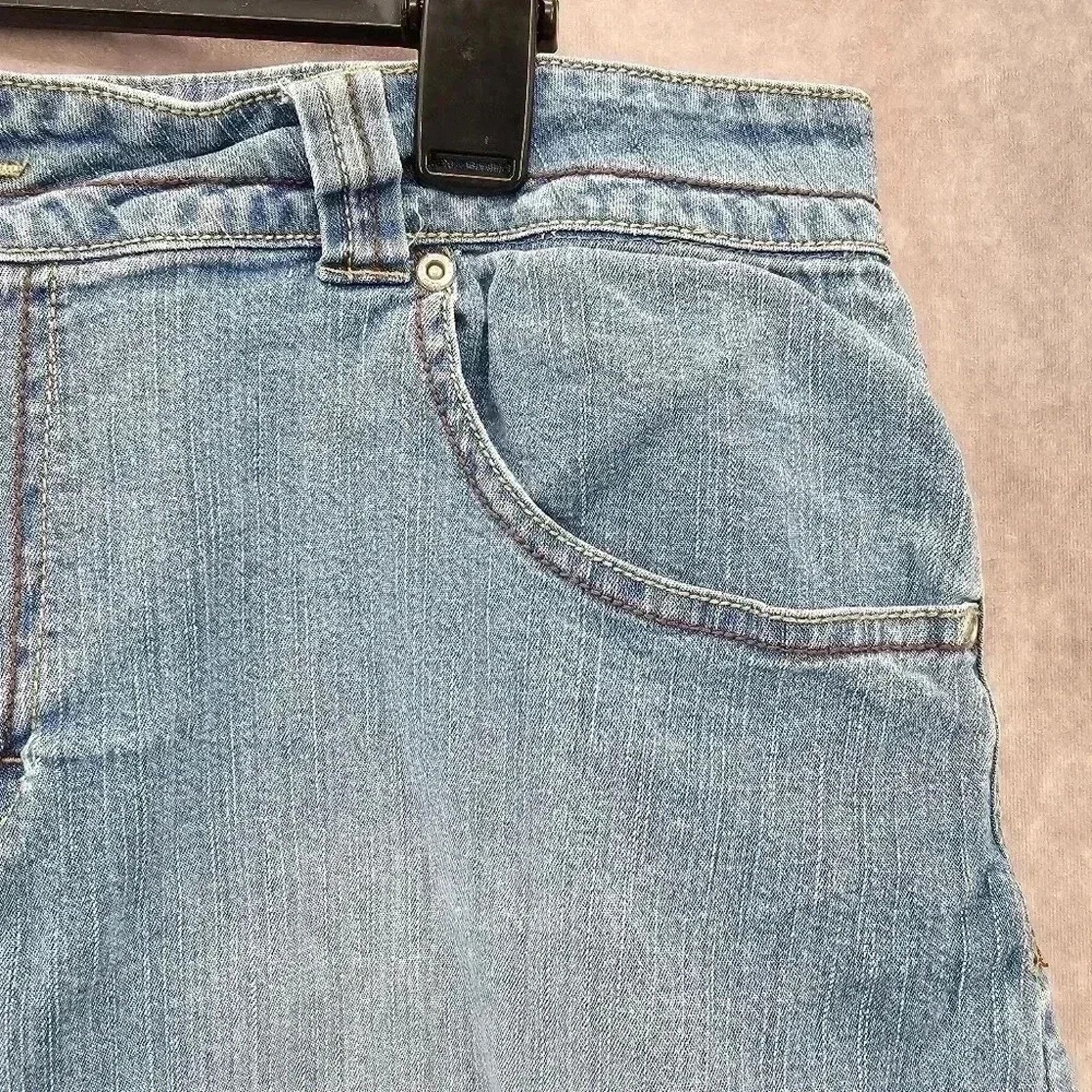 Faded Glory Faded Glory Blue Denim Jeans Casual Women's Shorts Size 14 Size 36" / US 14 / IT 50 - 4 Thumbnail