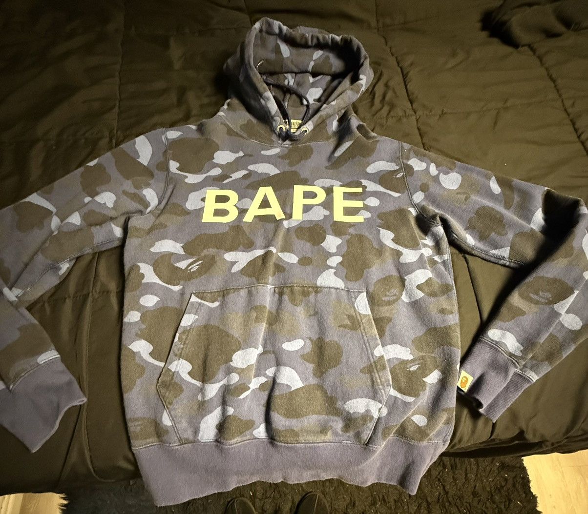 Bape Color Camo Bape Pullover Hoodie Size US L / EU 52-54 / 3 - 1 Thumbnail