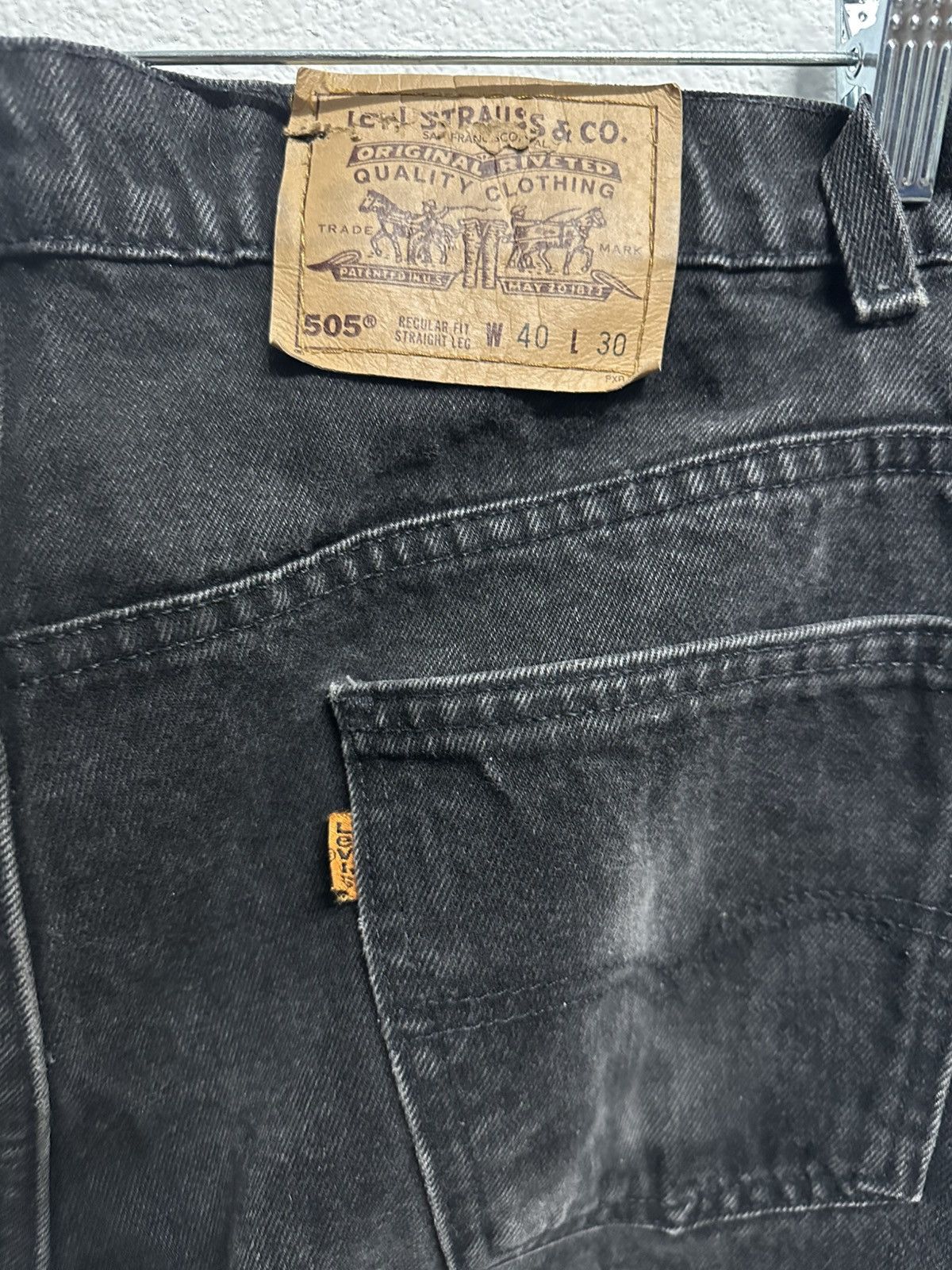 Levi's Vintage Clothing Vintage Levi’s Orange Tabs Denim Black Jeans Size US 40 / EU 56 - 3 Thumbnail