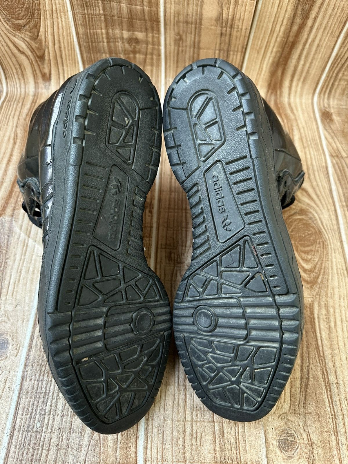 Adidas × Jeremy Scott Ss13 Adidas Jeremy Scott JS Wings 2.0 Patent Black Size US 6.5 / EU 39-40 - 22 Thumbnail