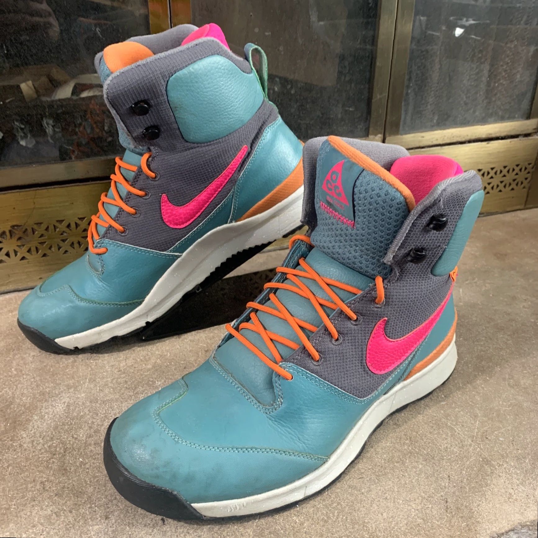 Nike VINTAGE Nike Stasis ACG Athletic Boots 616192-368 Mineral Teal Pink Urban Orange Size 9 Mens Boots 2013 Size US 12 / EU 45 - 2 Thumbnail