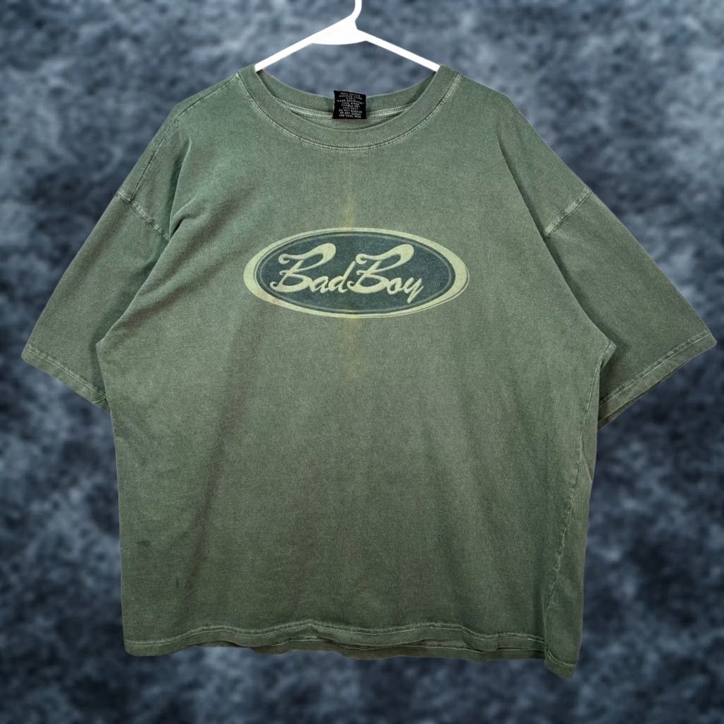 Vintage VINTAGE Bad Boy Club Green T-Shirt Mens Large 90s Logo 100% Cotton USA Oversized Crew Neck Short Sleeve Size US L / EU 52-54 / 3 - 1 Thumbnail