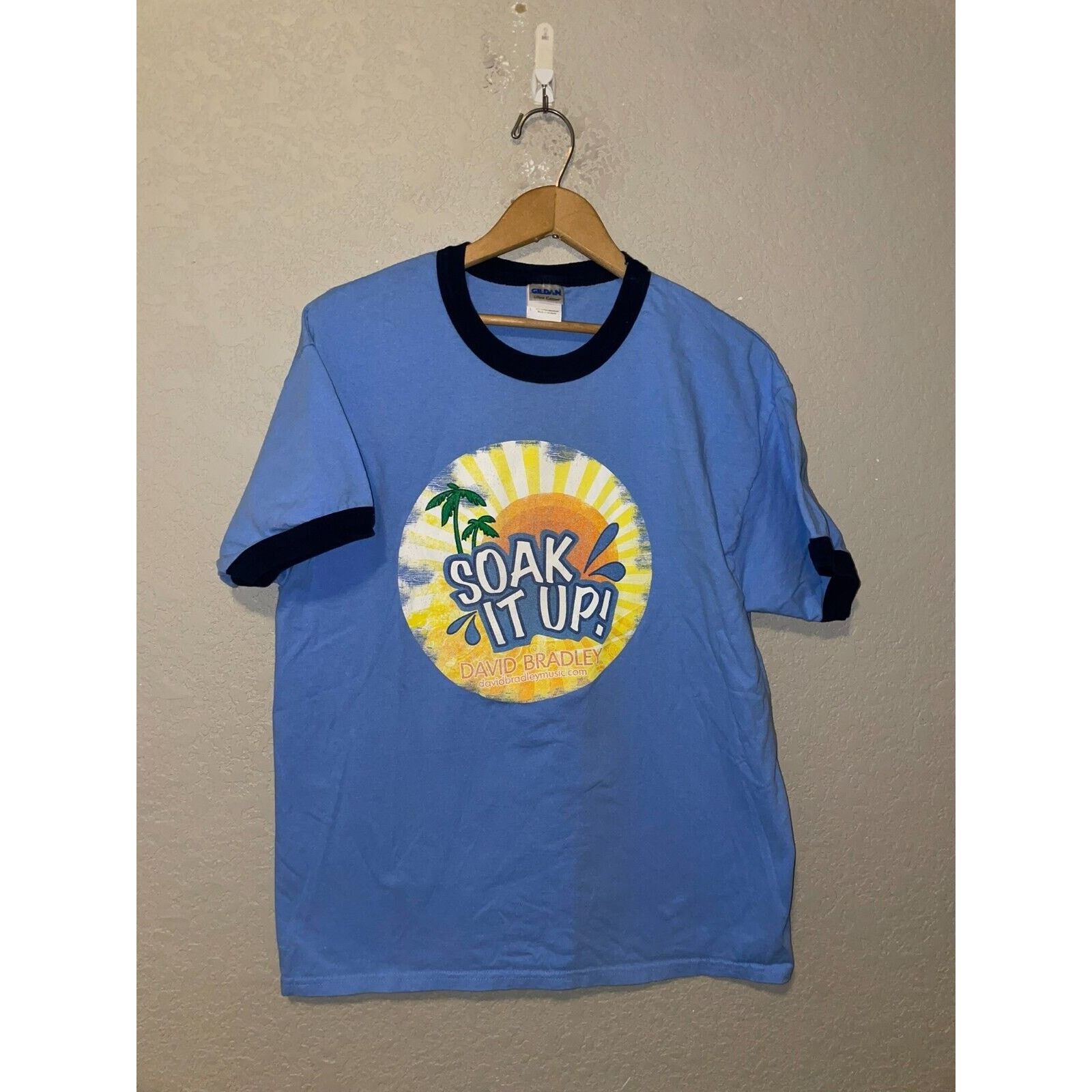 Gildan David Bradley Shirt Soak It Up Music Tour Concert Ringer Tee Size US L / EU 52-54 / 3 - 1 Thumbnail