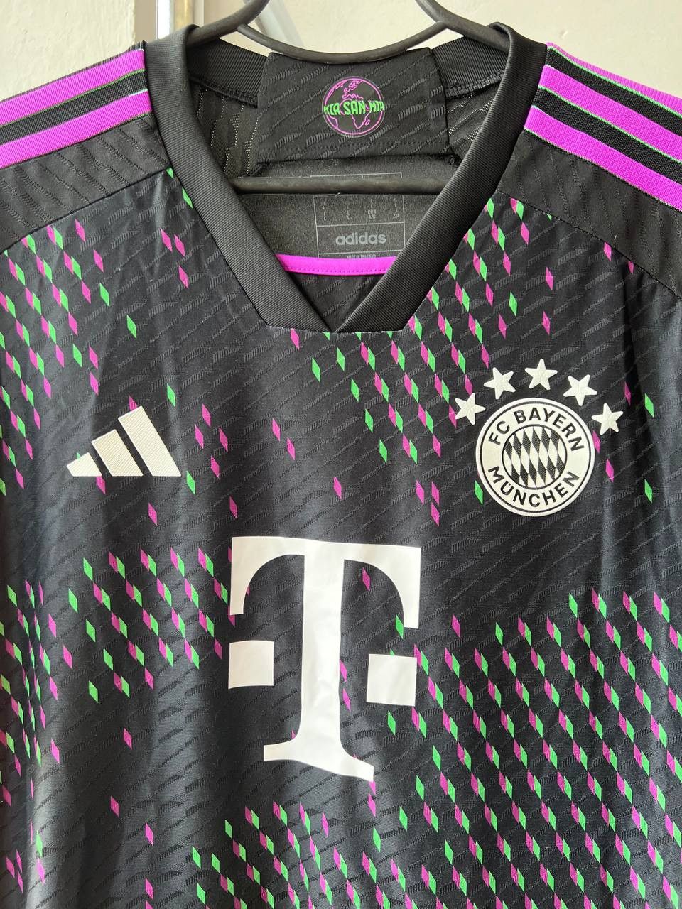 Adidas 2023/24 BAYERN MUNICH #11 COMAN AWAY SOCCER JERSEY SHIRT SzL Size US L / EU 52-54 / 3 - 7 Thumbnail