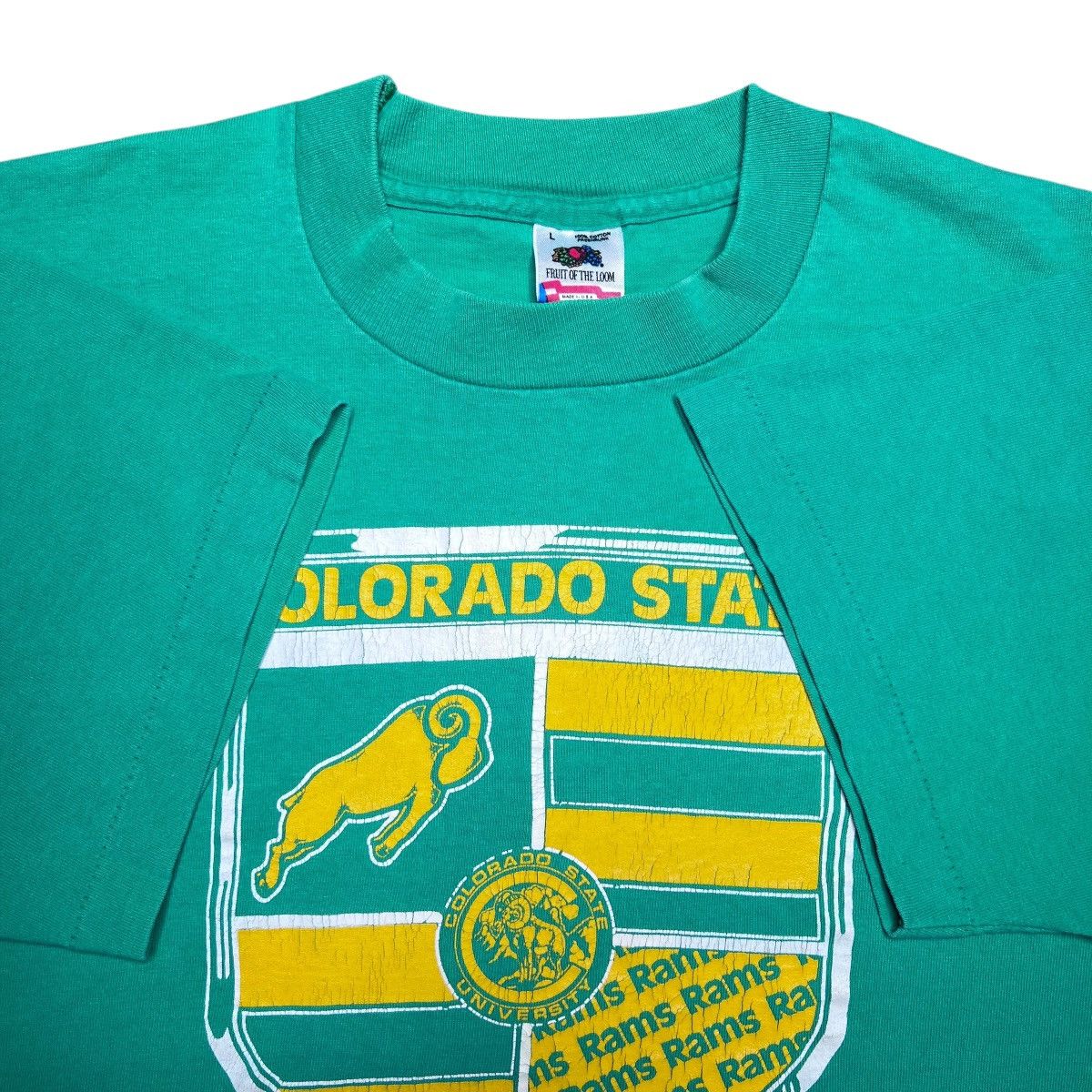 NCAA Vtg 1990s NCAA Colorado State Rams Shield Emblem Graphic Tee Size US L / EU 52-54 / 3 - 2 Thumbnail