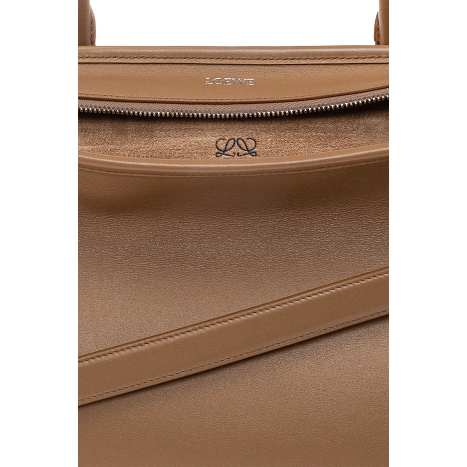 Loewe LOEWE $4900 Medium Amazona 180 Mocha Soft Calfskin Top Handl Size ONE SIZE - 5 Thumbnail