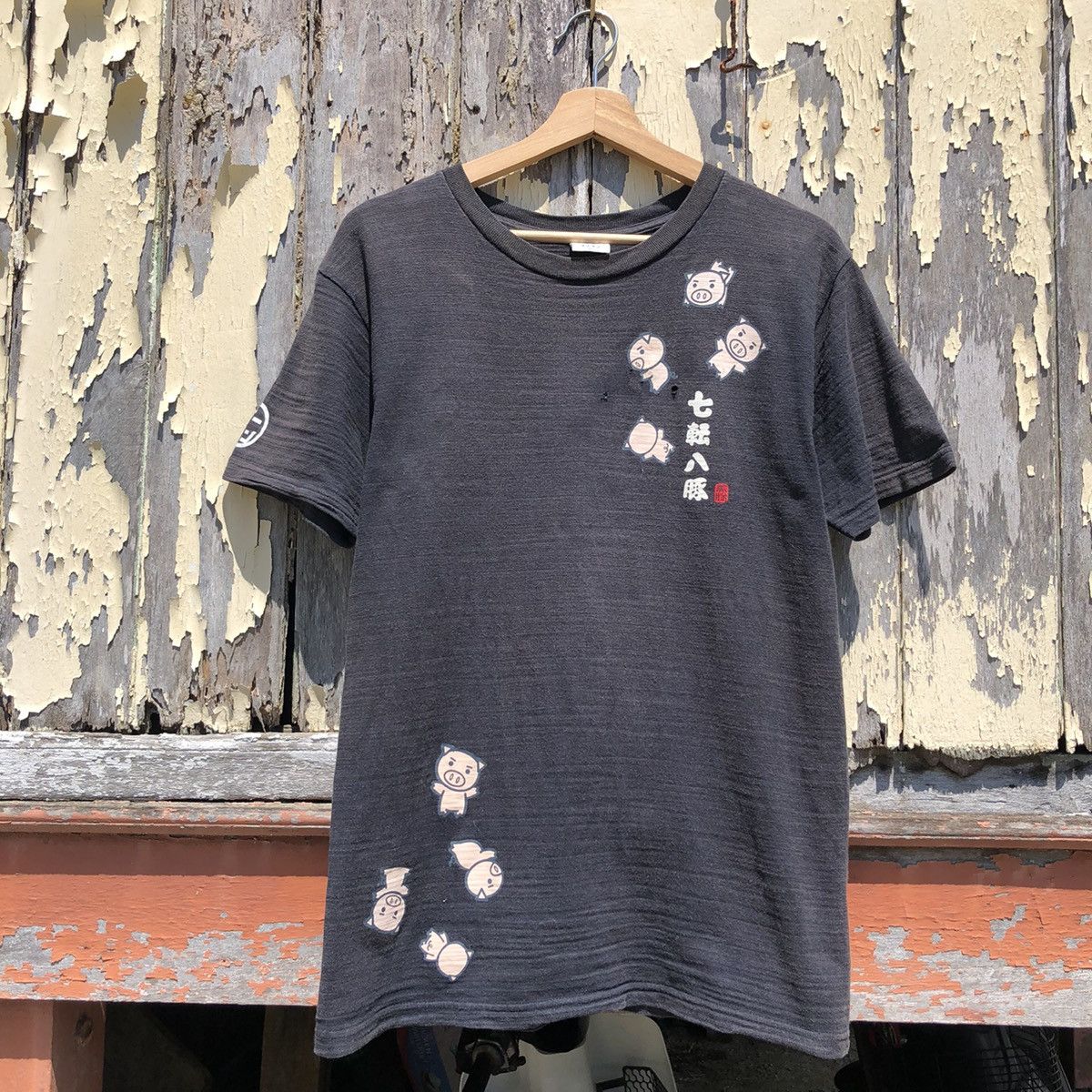 Japanese Brand 🔥steals🔥Japanese Brand Distressed Pig Tshirt Size US M / EU 48-50 / 2 - 1 Thumbnail