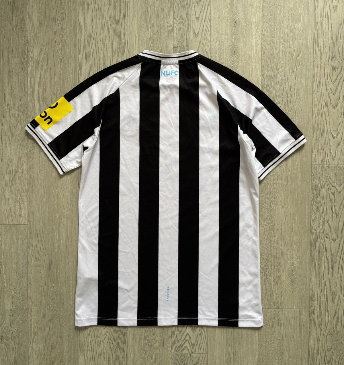 Castore × Vintage Castore Newcastle Soccer Football Jersey Size US M / EU 48-50 / 2 - 5 Thumbnail