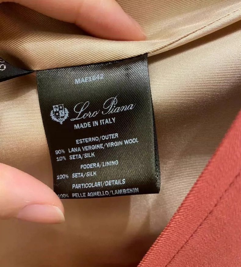 Loro Piana LORO PIANA Raincoat, raspberry red Size S / US 4 / IT 40 - 7 Thumbnail