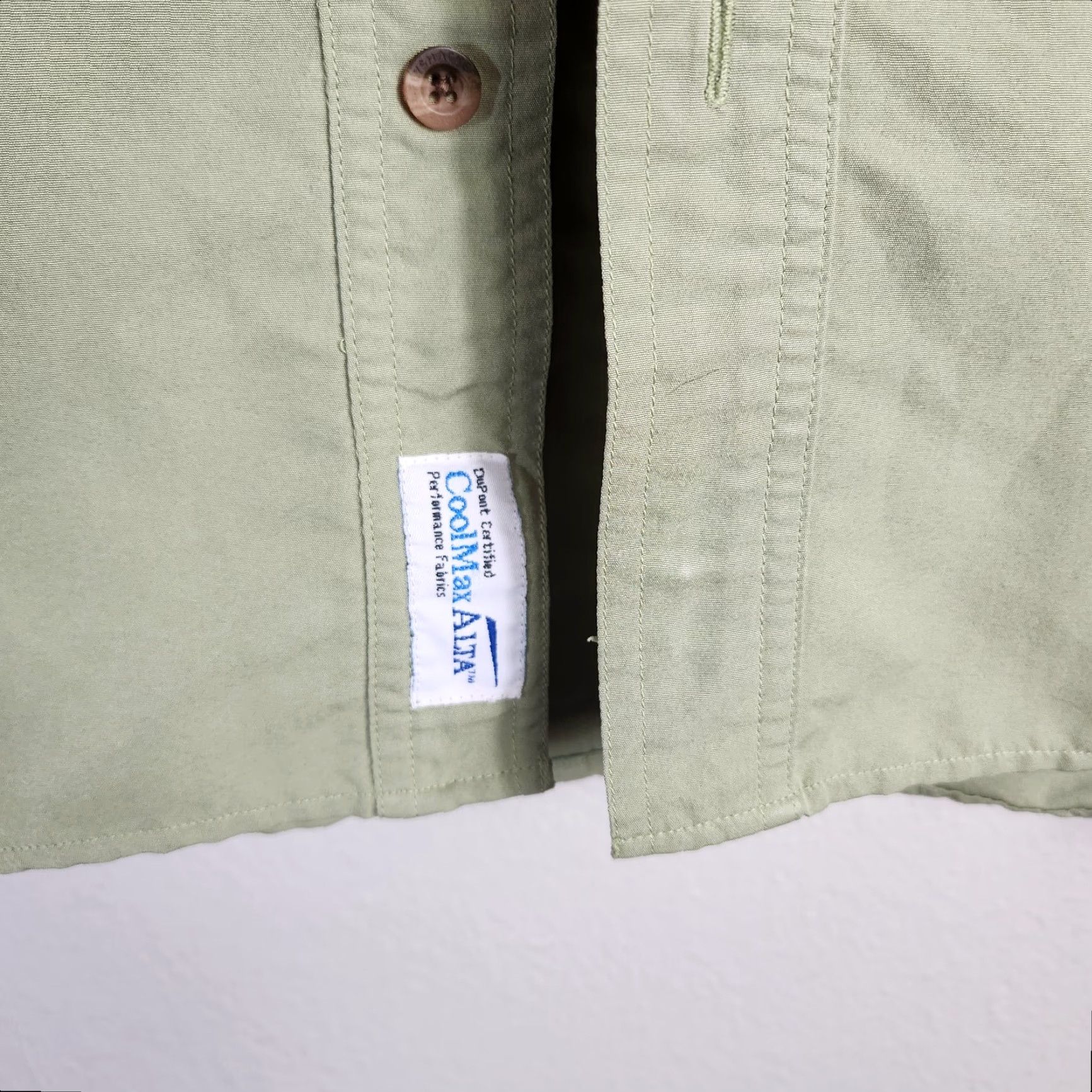 Vintage Flyshacker Mens Button-Down Shirt Short Sleeve Green XXL Collared 4 Pocket Lightweight Moisture Wicking All Seasons Sports Outdoor Fashion Shirt Size US XXL / EU 58 / 5 - 5 Thumbnail