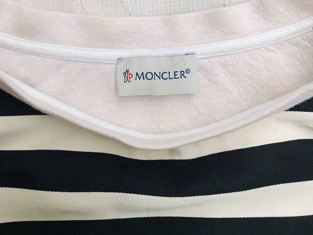 Moncler Moncler Maglia Girocollo T-Shirt Striped T-shirt Beige Silk Size S / US 4 / IT 40 - 5 Thumbnail