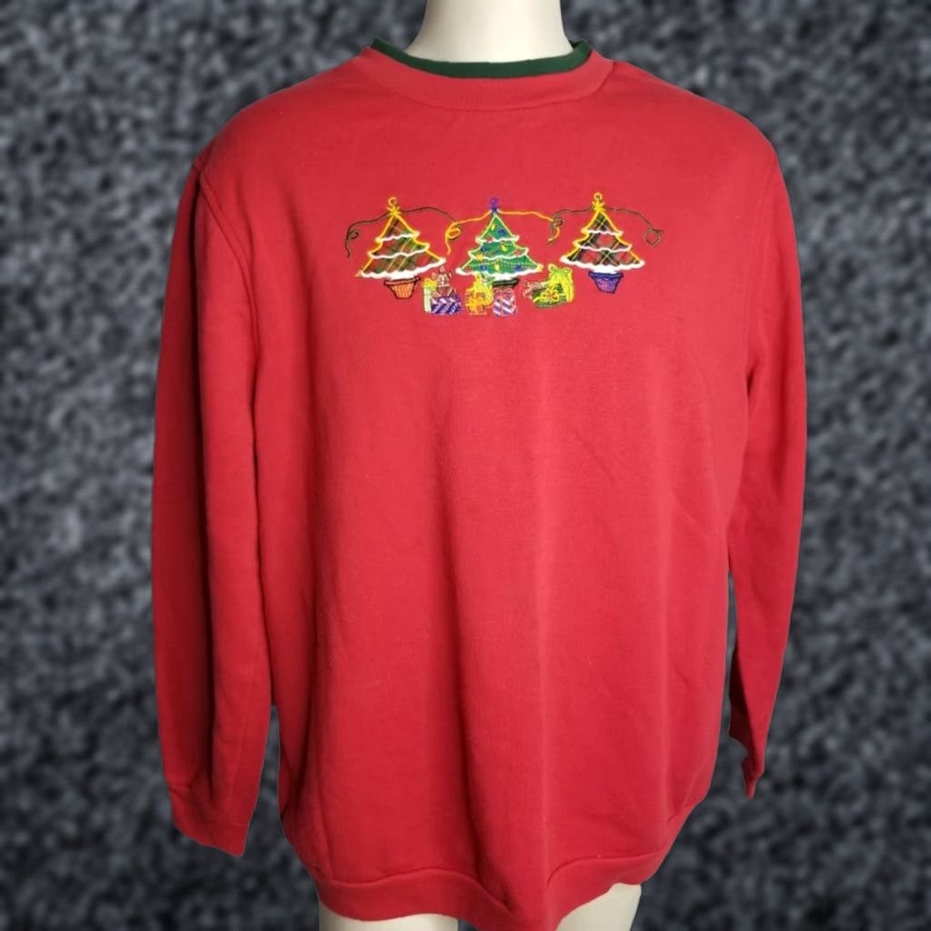 Vintage VINTAGE Sweatshirt Christmas Tree Embroidered 90s Holiday 2XL Distress Size XXL / US 16-18 / IT 52-54 - 1 Thumbnail