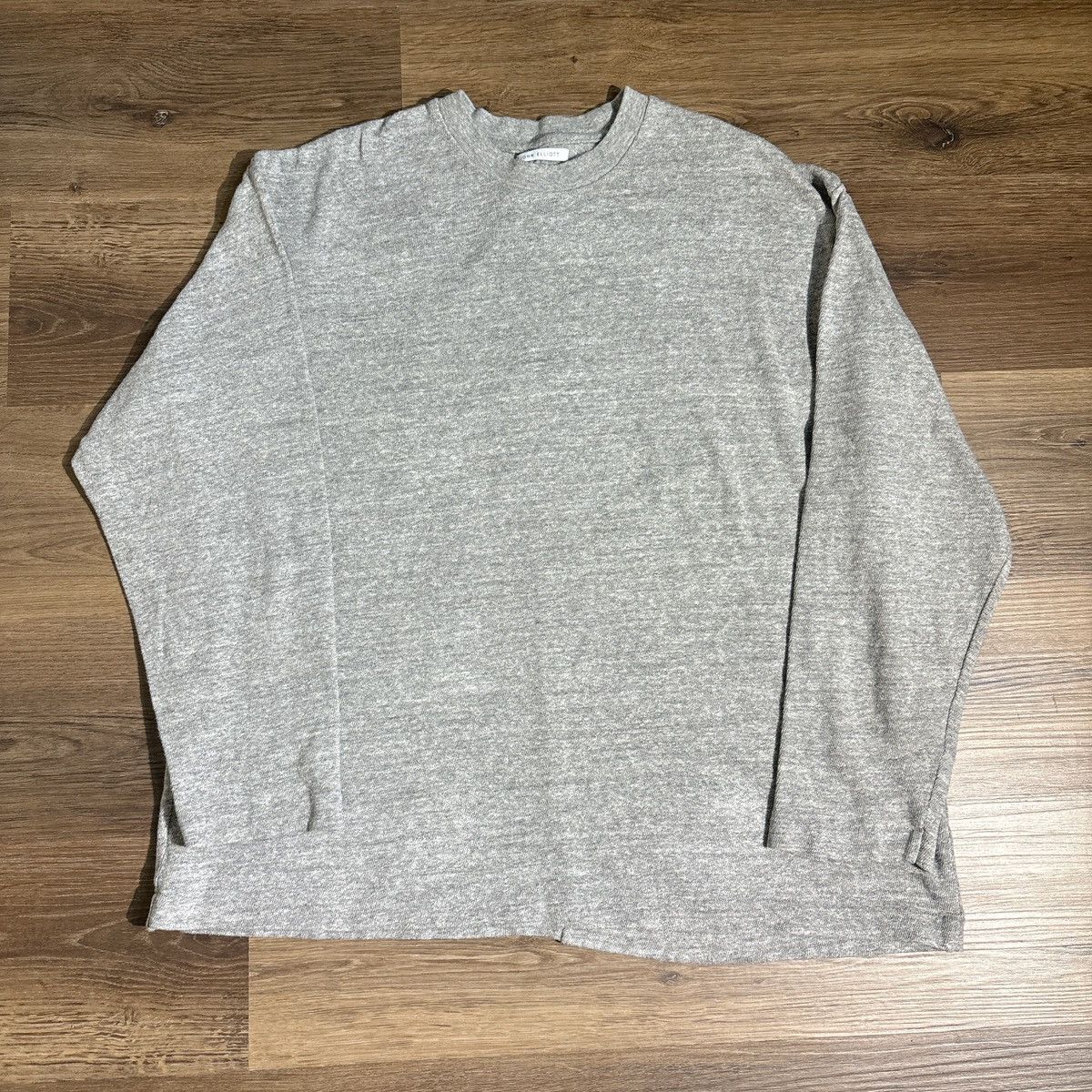 John Elliott John Elliott Long Sleeve Grey Shirt Size 3/L Size US L / EU 52-54 / 3 - 1 Thumbnail
