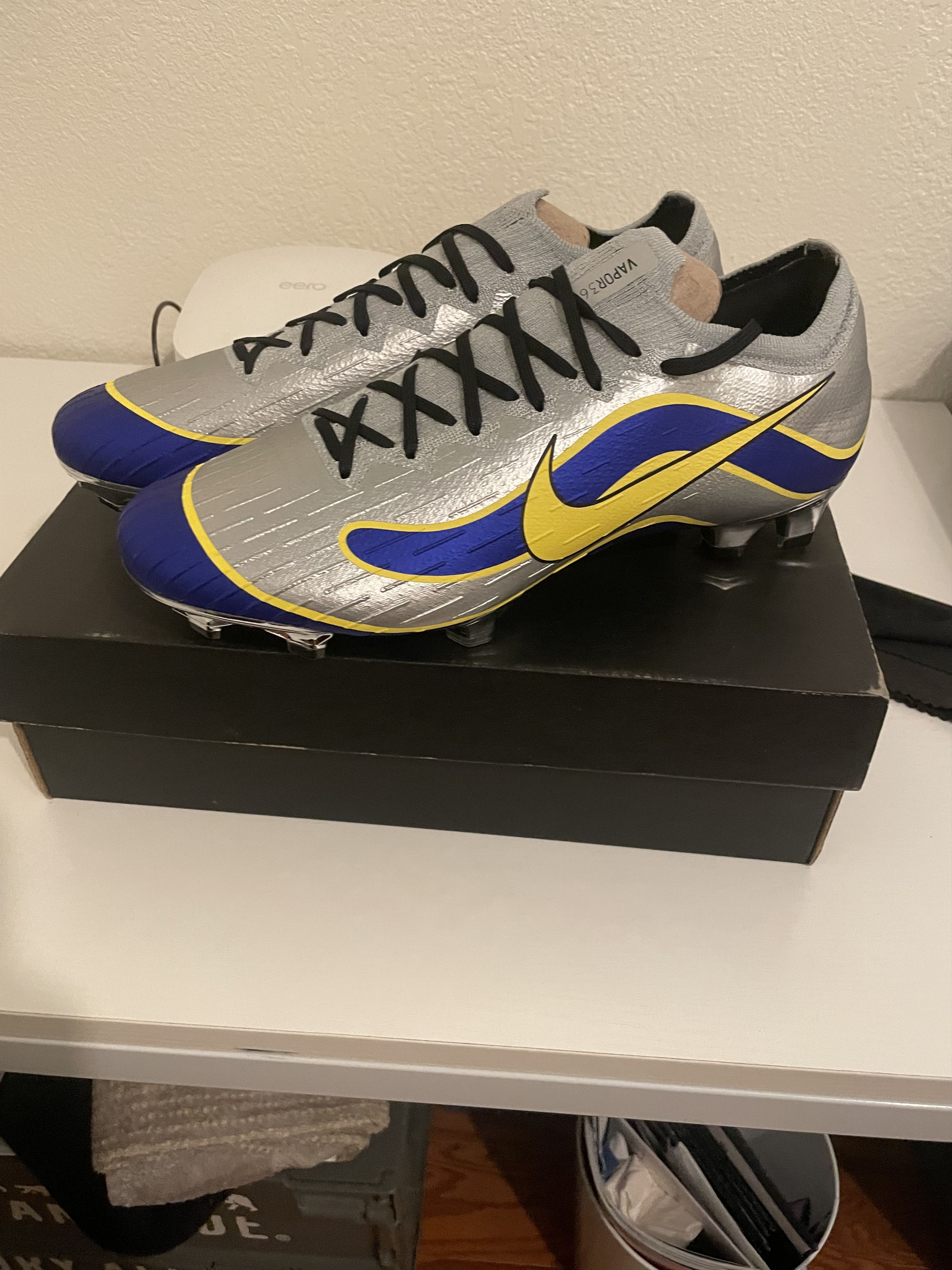 Nike Nike Mercurial Heritage 1998 R9 Size US 9 / EU 42 - 4 Thumbnail