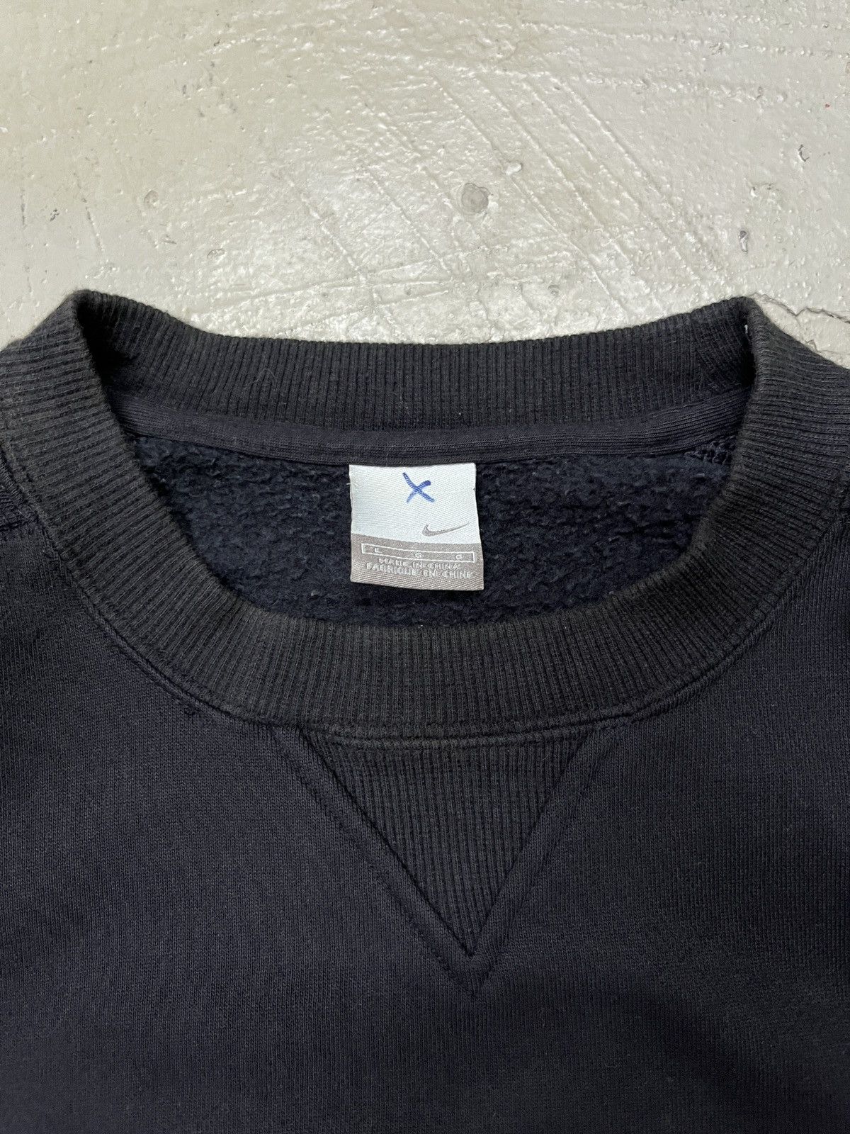 Nike × Vintage Vintage Nike Mini Swoosh Embroidery Logo Sweatshirt Size US L / EU 52-54 / 3 - 5 Thumbnail
