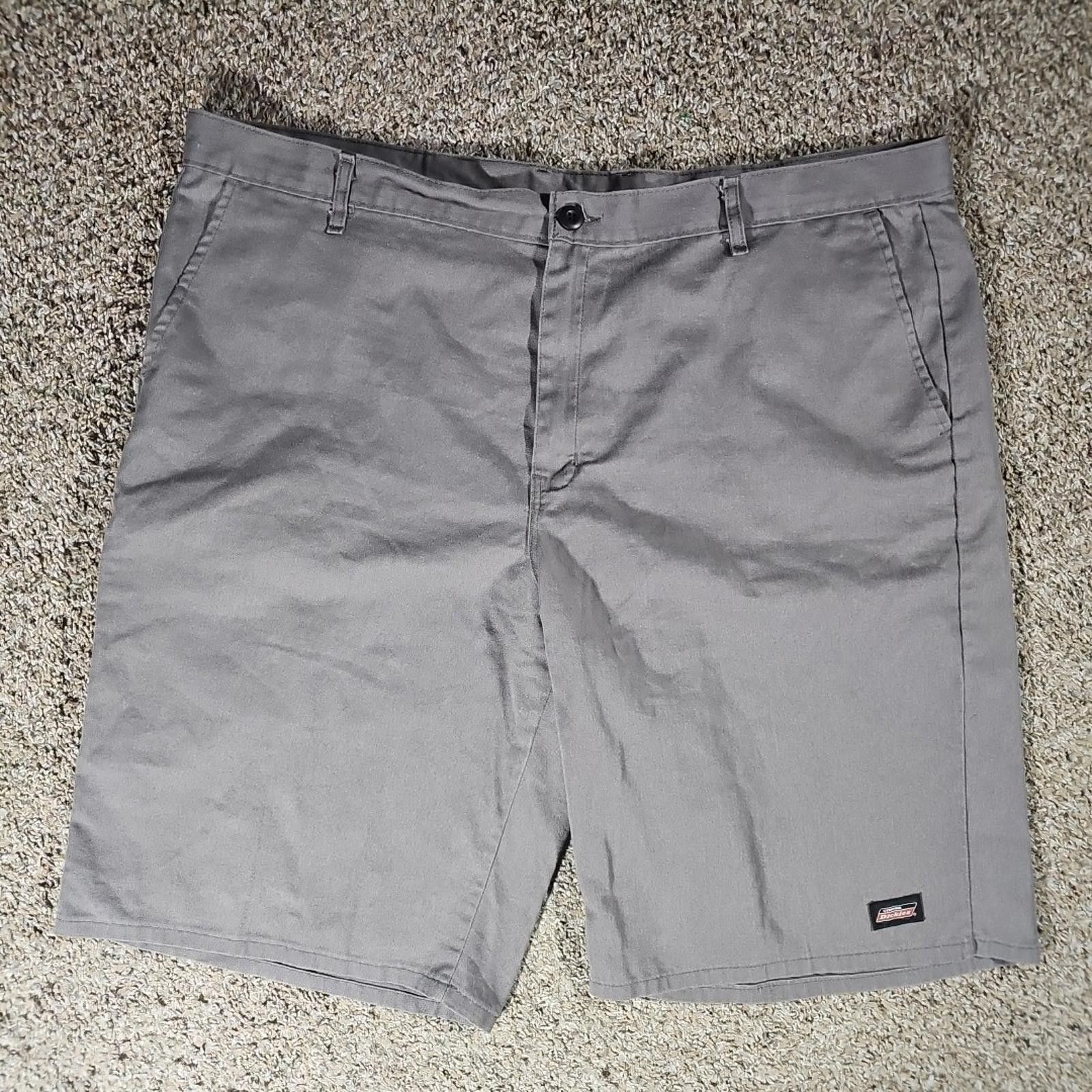 Dickies Dickies Sz 44 Gray Shorts Size US 44 / EU 60 - 1 Thumbnail