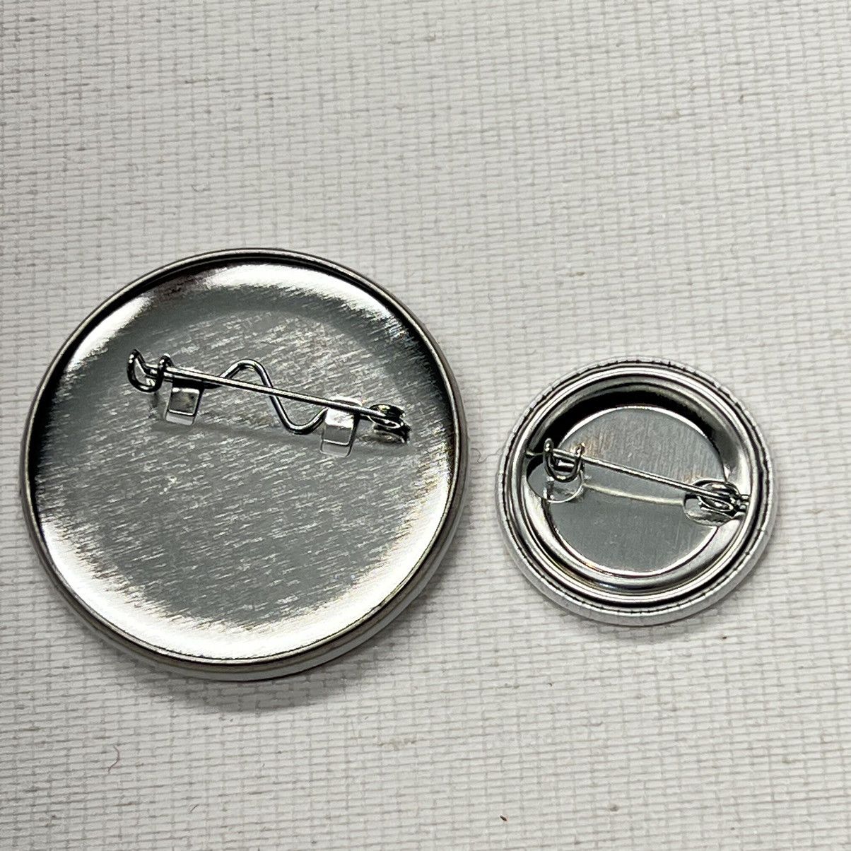 Bones × TeamSESH × Xavier Wulf / Hollow Squad NEW Team Sesh Bones Pin Button Eddie Baker Wulf SET OF 2 Size ONE SIZE - 7 Thumbnail