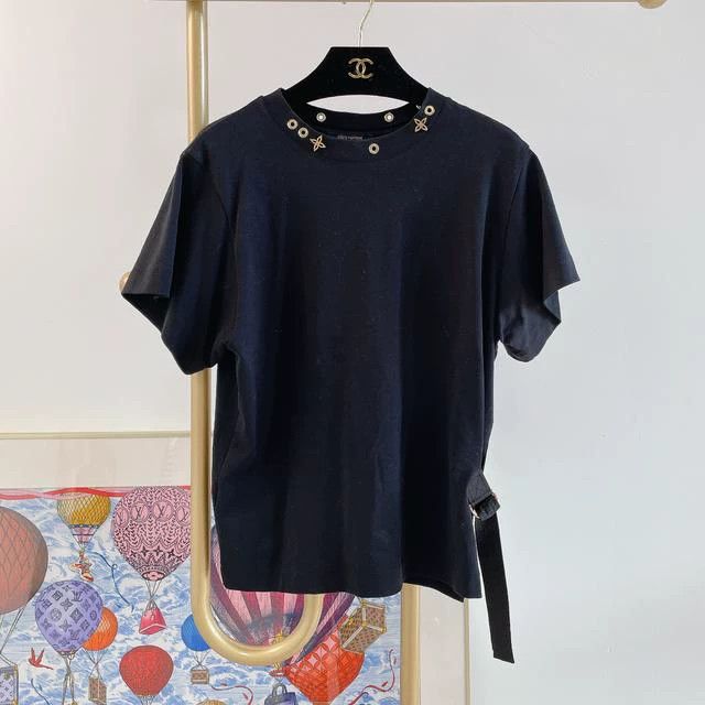 Louis Vuitton Louis Vuitton Black Short Sleeve T-shirt Size US S / EU 44-46 / 1 - 1 Thumbnail