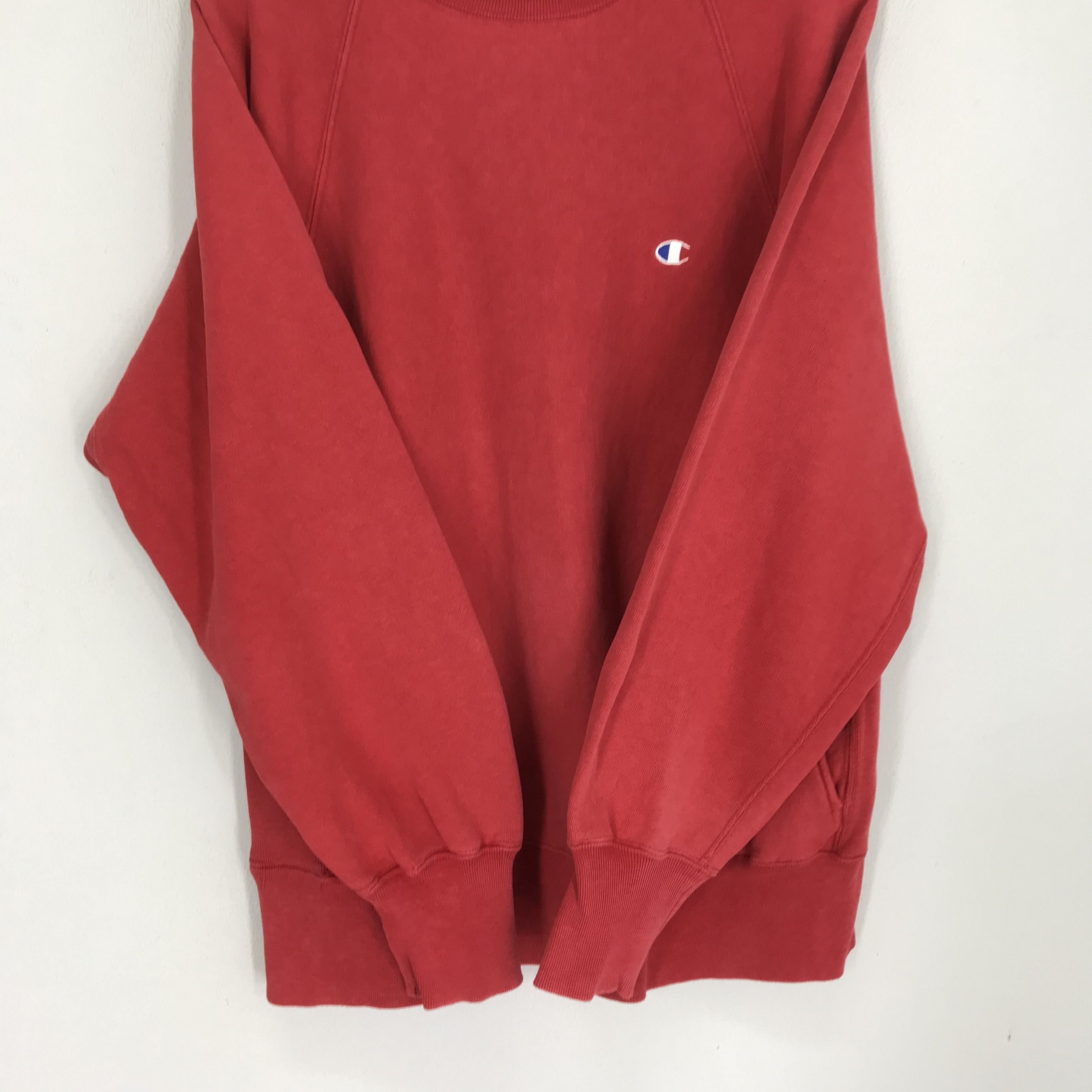 Champion Vintage 90s Champion Reverse Weave Embroidery Small Logo Size US L / EU 52-54 / 3 - 4 Thumbnail