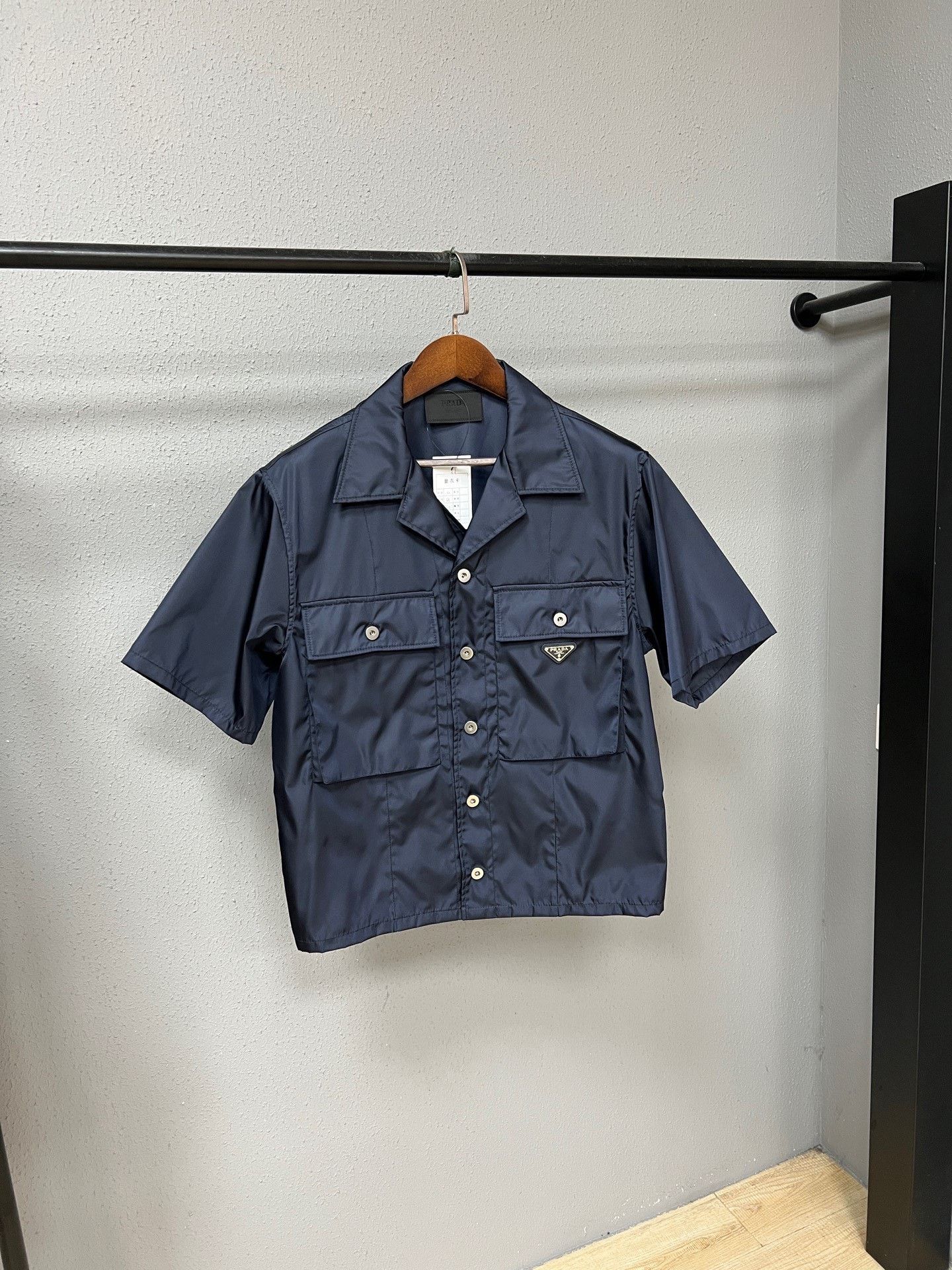 Prada Prada Utility Nylon Short Sleeve Shirt Size US M / EU 48-50 / 2 - 1 Thumbnail