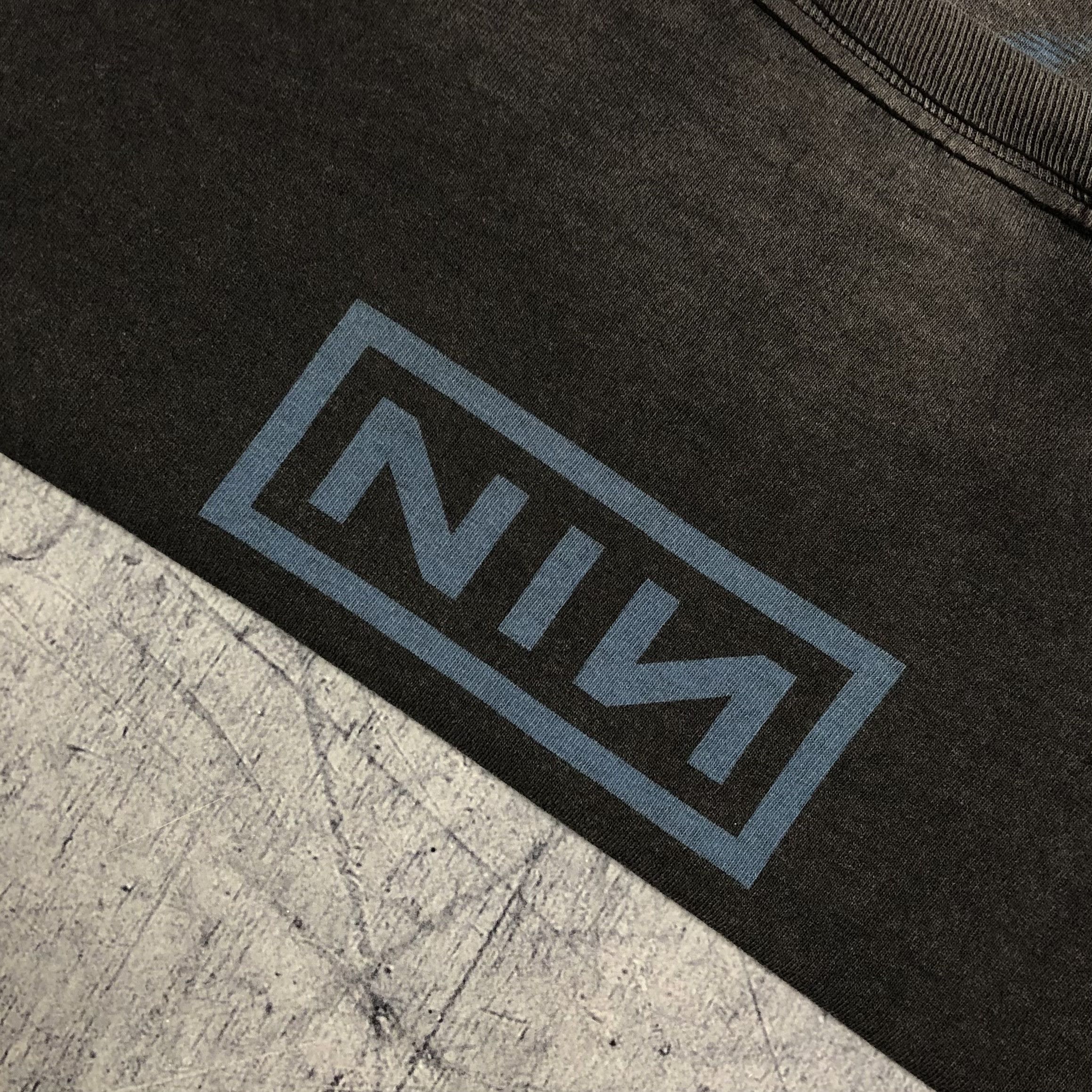 Band Tees Rare Vintage NIN Nine Inch Nails Pretty Hate Machine Tee 90s Size US L / EU 52-54 / 3 - 4 Thumbnail