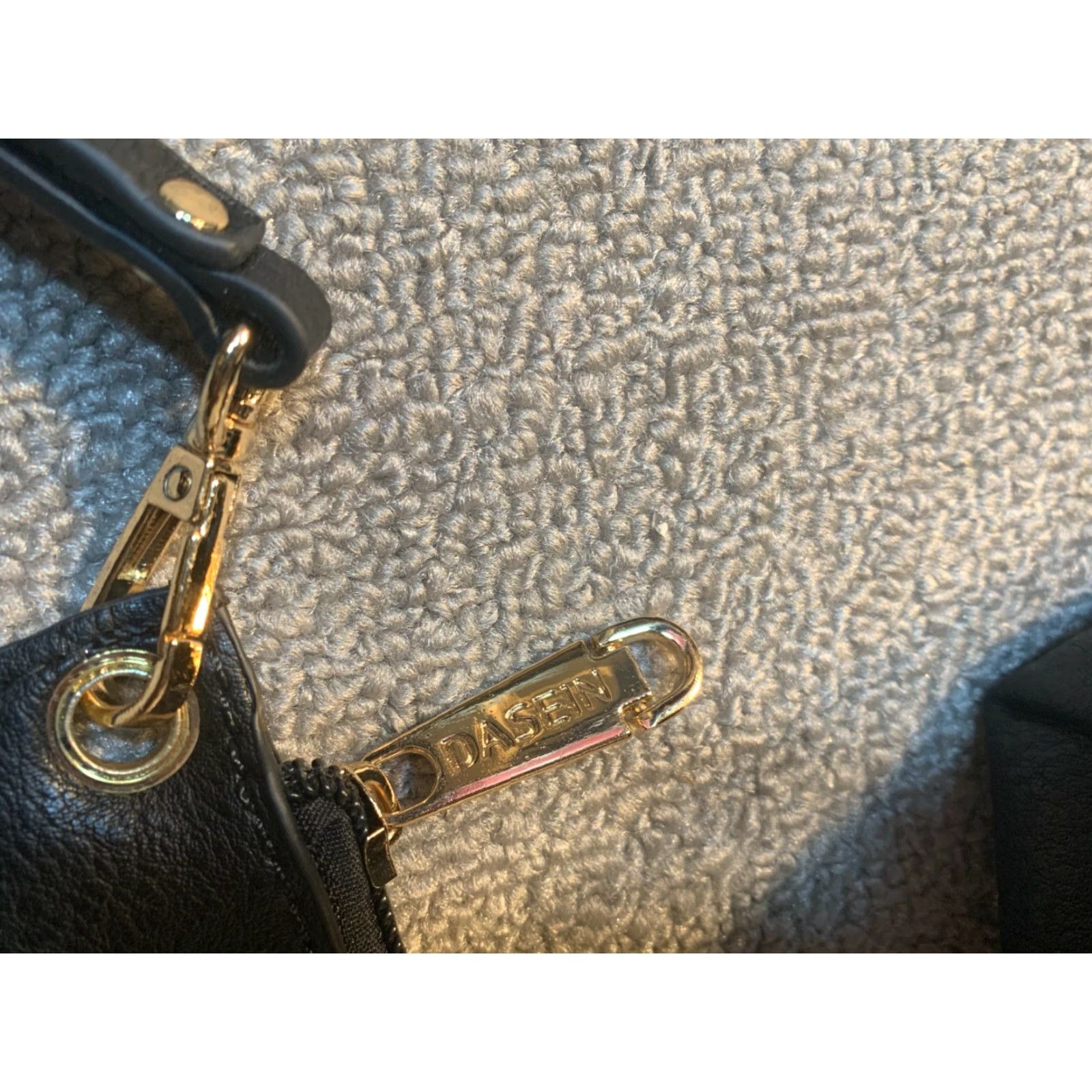 Vintage **Dasein Women's Black Vegan Leather Shoulder Bag and Coin Pouch Set** User: Dasein Women's Black Vegan Leather Shoulder Bag and Coin Pouch Set Size ONE SIZE - 4 Thumbnail