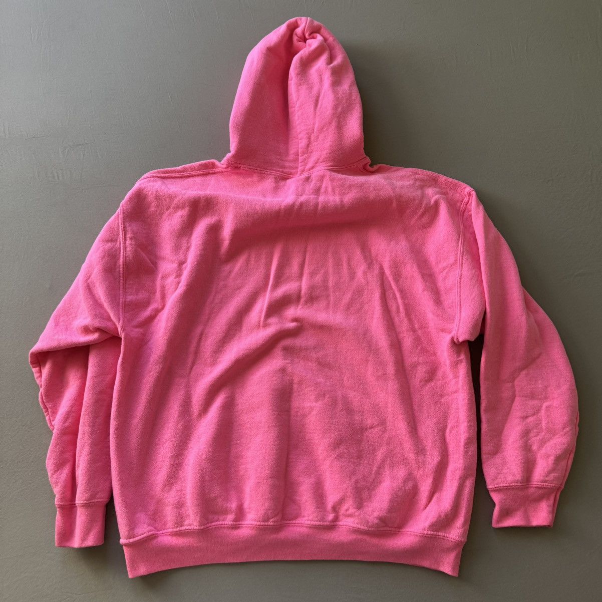 Gildan Feminist “Rosie The Riveter” Pullover Hoodie Size XL / US 12-14 / IT 48-50 - 3 Thumbnail