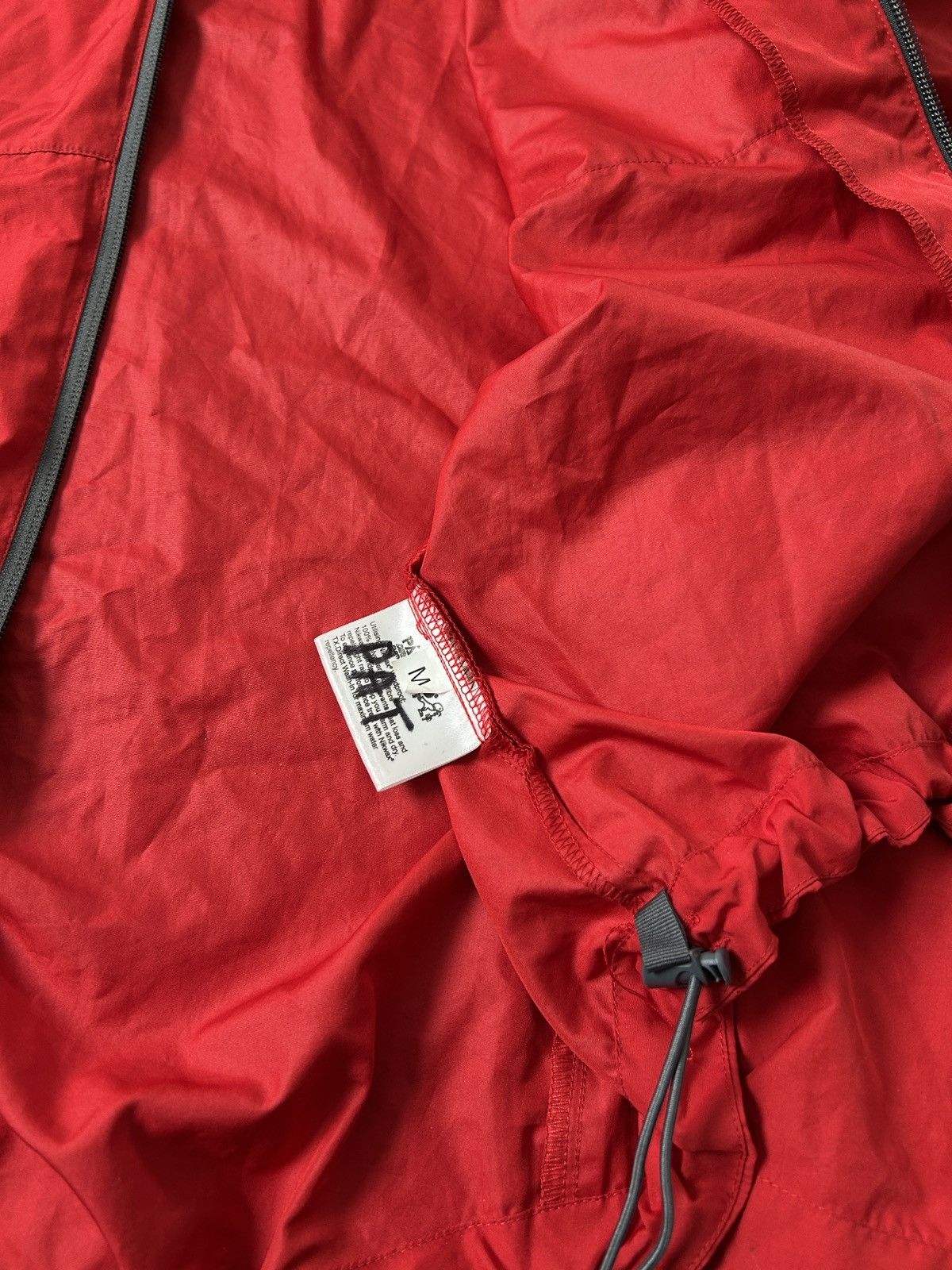 Vintage Nickwax Pelikamo Windproof Mountain Rescue red jacket Size US M / EU 48-50 / 2 - 7 Thumbnail