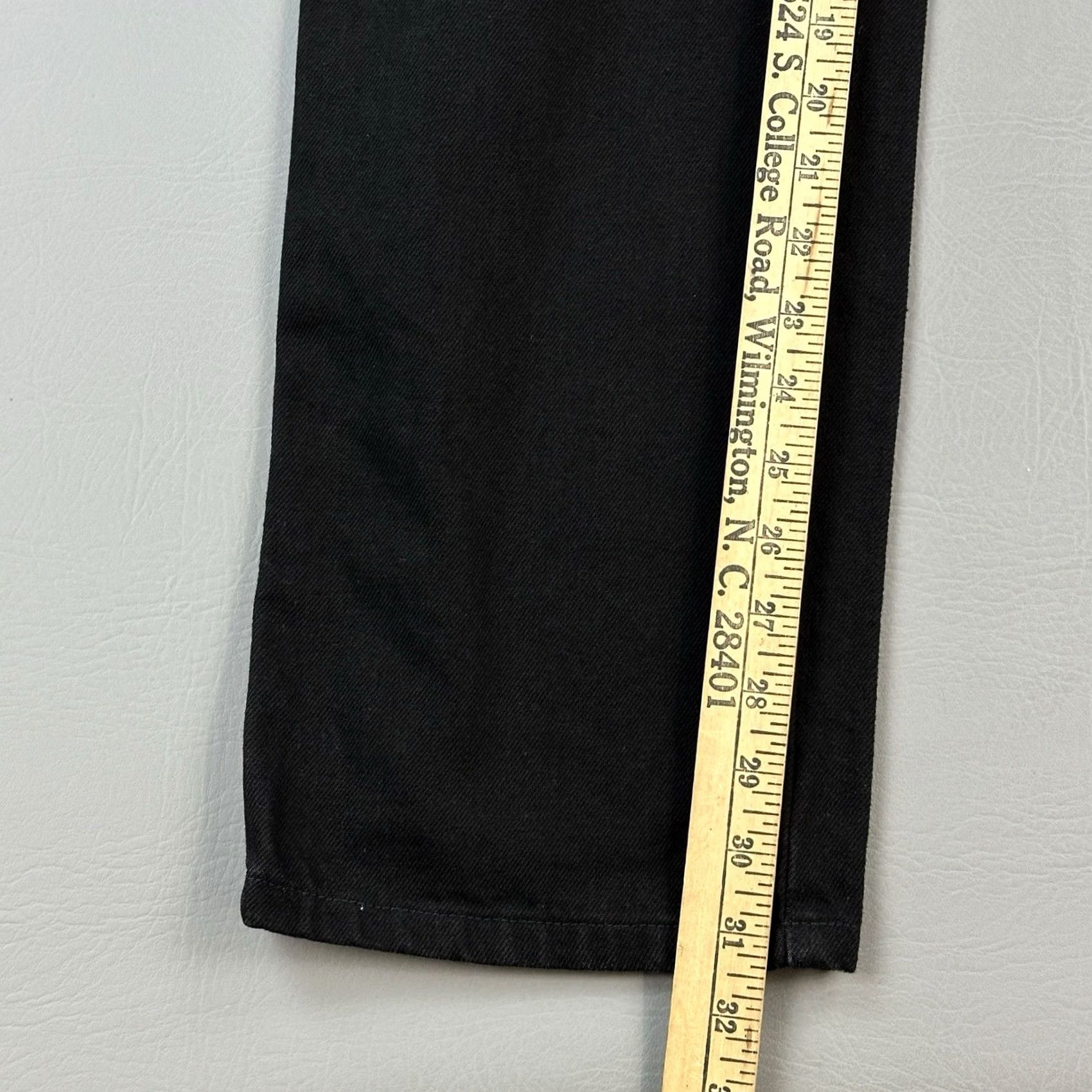 Harley Davidson VINTAGE Harley-Davidson Jeans Womens 8 30x31 Black Denim Classic Straight Biker Jeans Womens 8 Black Denim Classic Straight Biker Size 30" / US 8 / IT 44 - 4 Thumbnail
