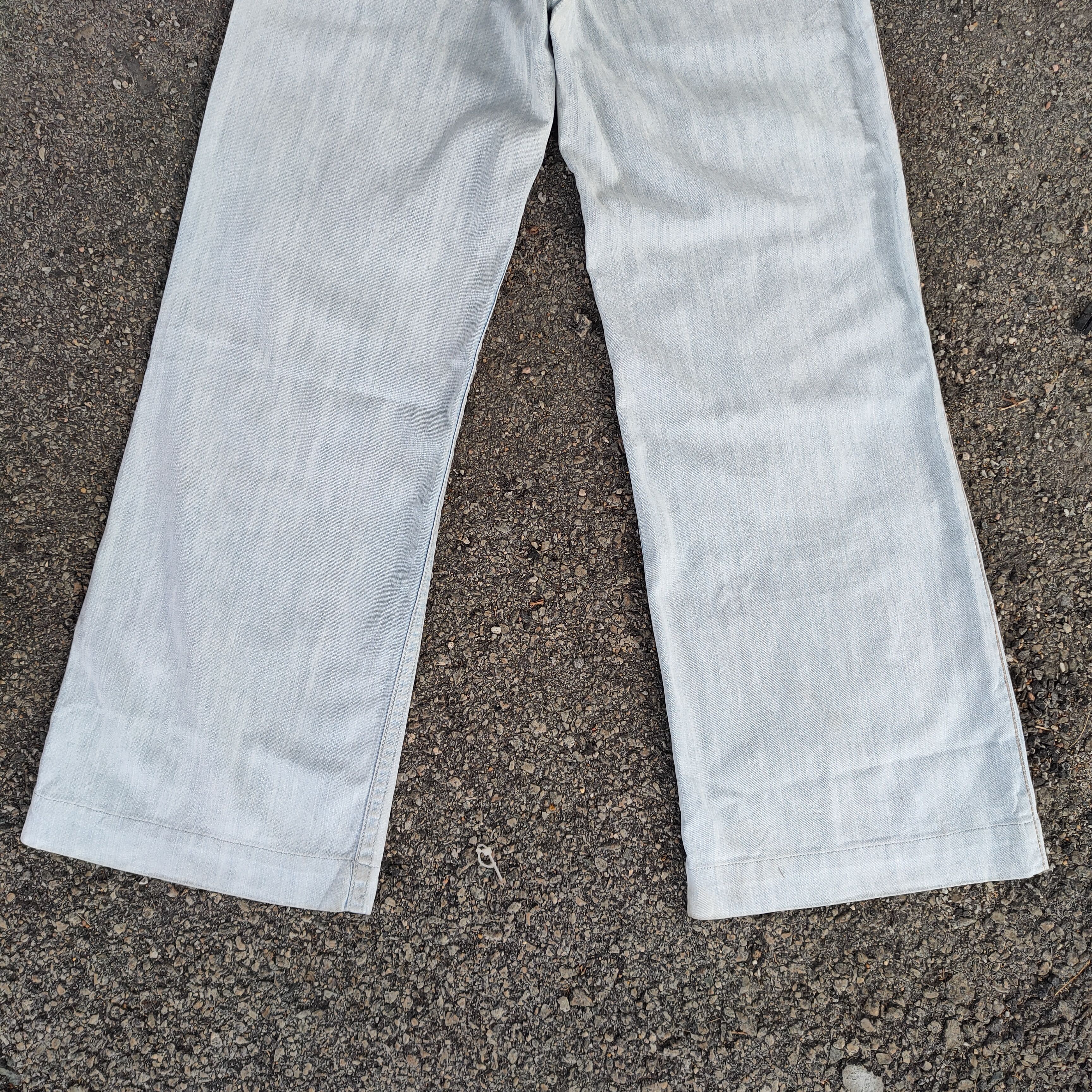 Japanese Brand VINTAGE JAPANESE FLARE FADED JEANS DENIM PANTS Size US 31 - 9 Thumbnail