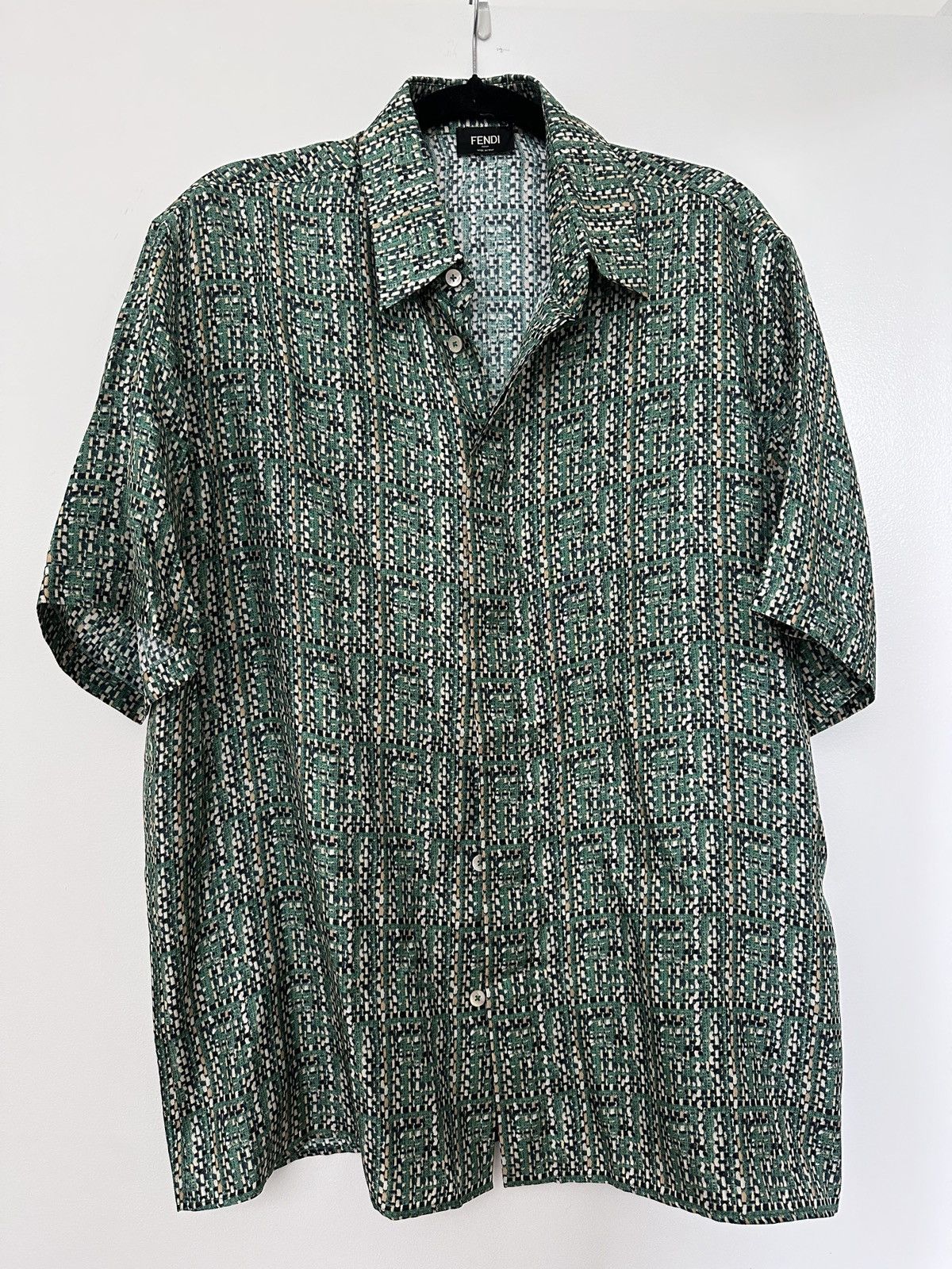 Fendi Fendi - Silk Logo Camo Shirt - size 48 IT Size US M / EU 48-50 / 2 - 1 Thumbnail