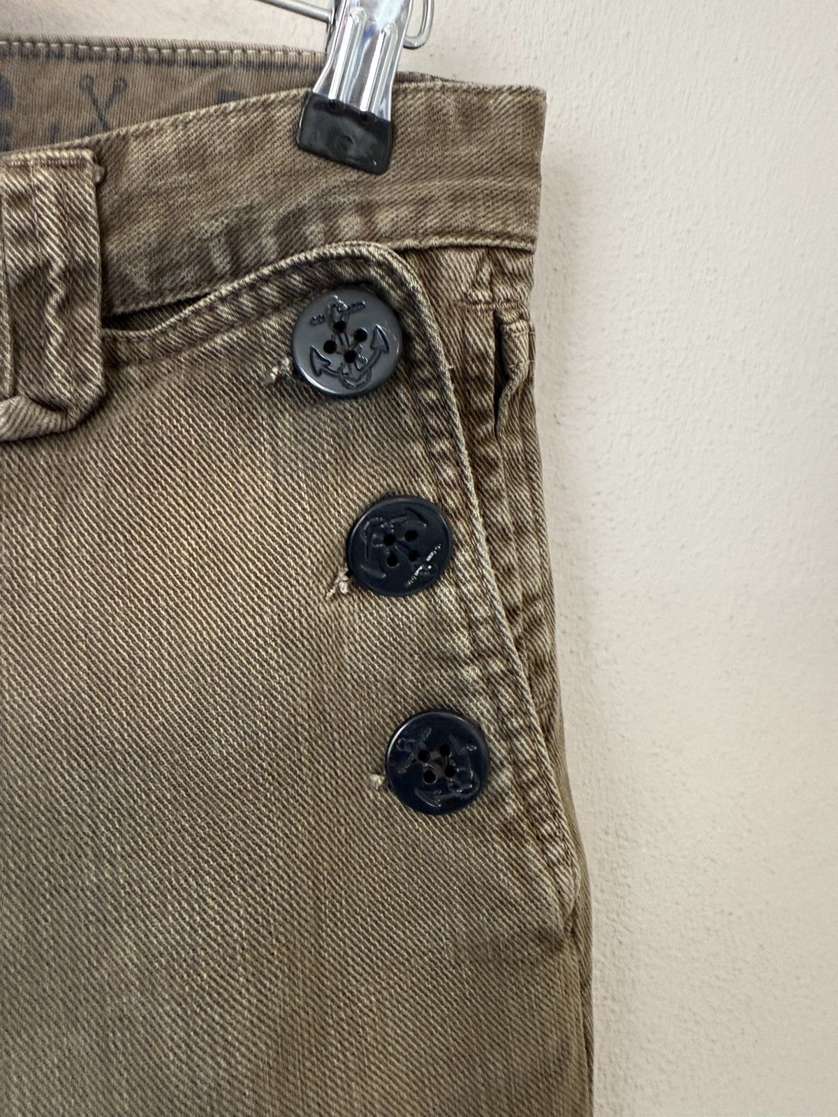 Dolce & Gabbana D&G Baggy Jeans with Nautical Patch and Side Button Detail Size US 36 / EU 52 - 13 Thumbnail