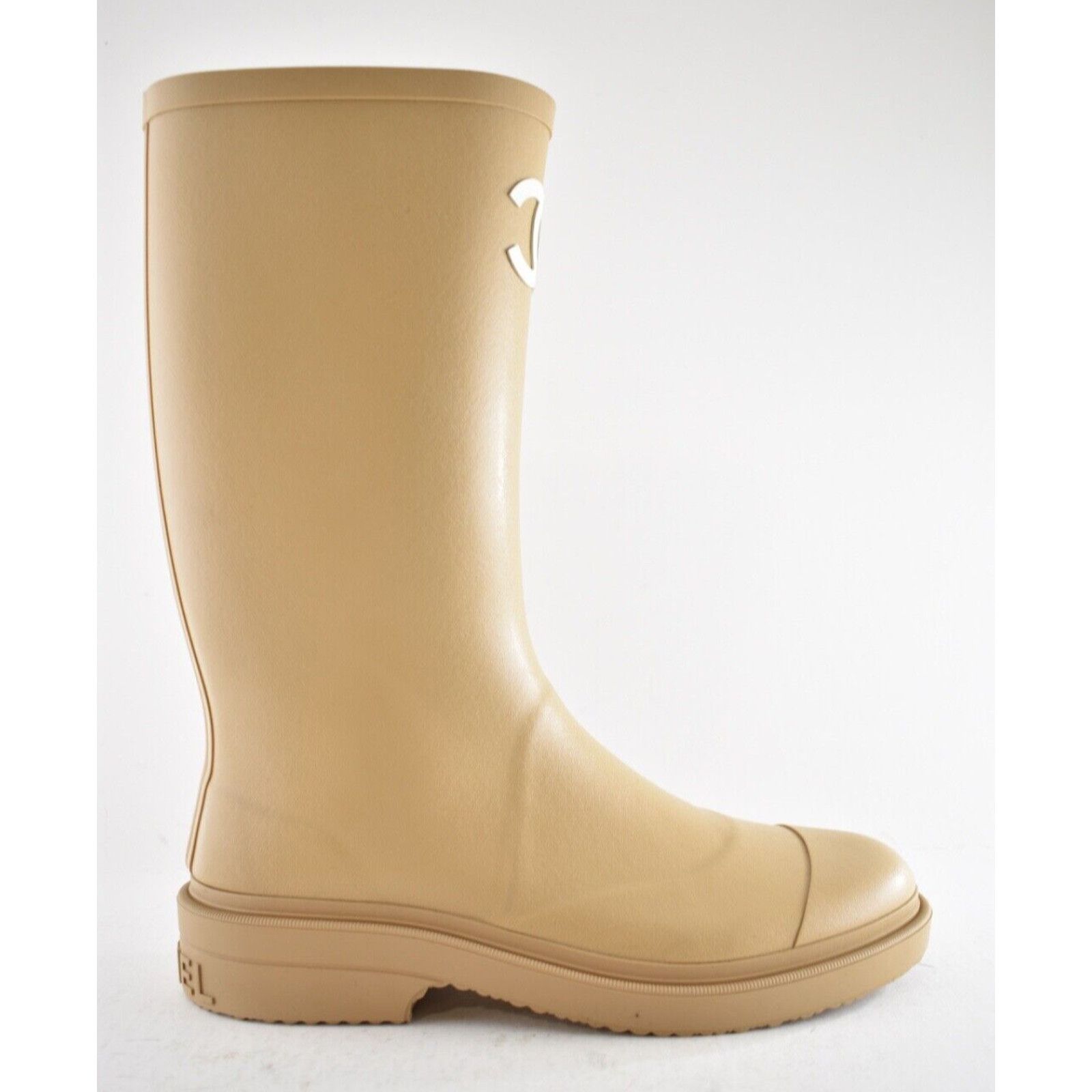 Chanel Chanel REV Beige White Wellington Wellies CC Logo Pull On Size US 9 / IT 39 - 2 Thumbnail