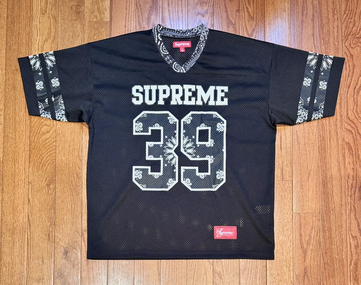 Supreme Bandana Football Jersey Lサイズ Supreme Bandana Football Jersey Black – 3KICKS