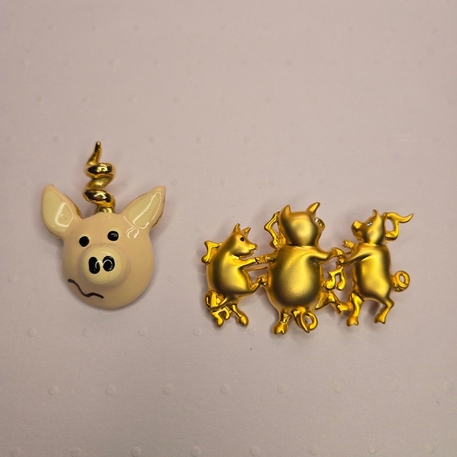 Vintage Vintage JJ Jonette & Unmarked Gold Tone Pig Brooch Whimsical Size ONE SIZE - 2 Thumbnail
