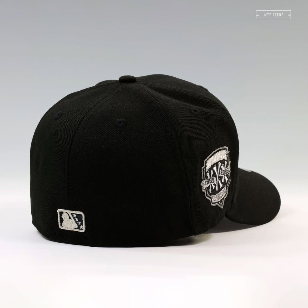 MLB × New Era × Supreme 8 ERIE SEAWOLVES X ERIE MOON MAMMOTHS NEW ERA FITTED HAT Size ONE SIZE - 5 Thumbnail