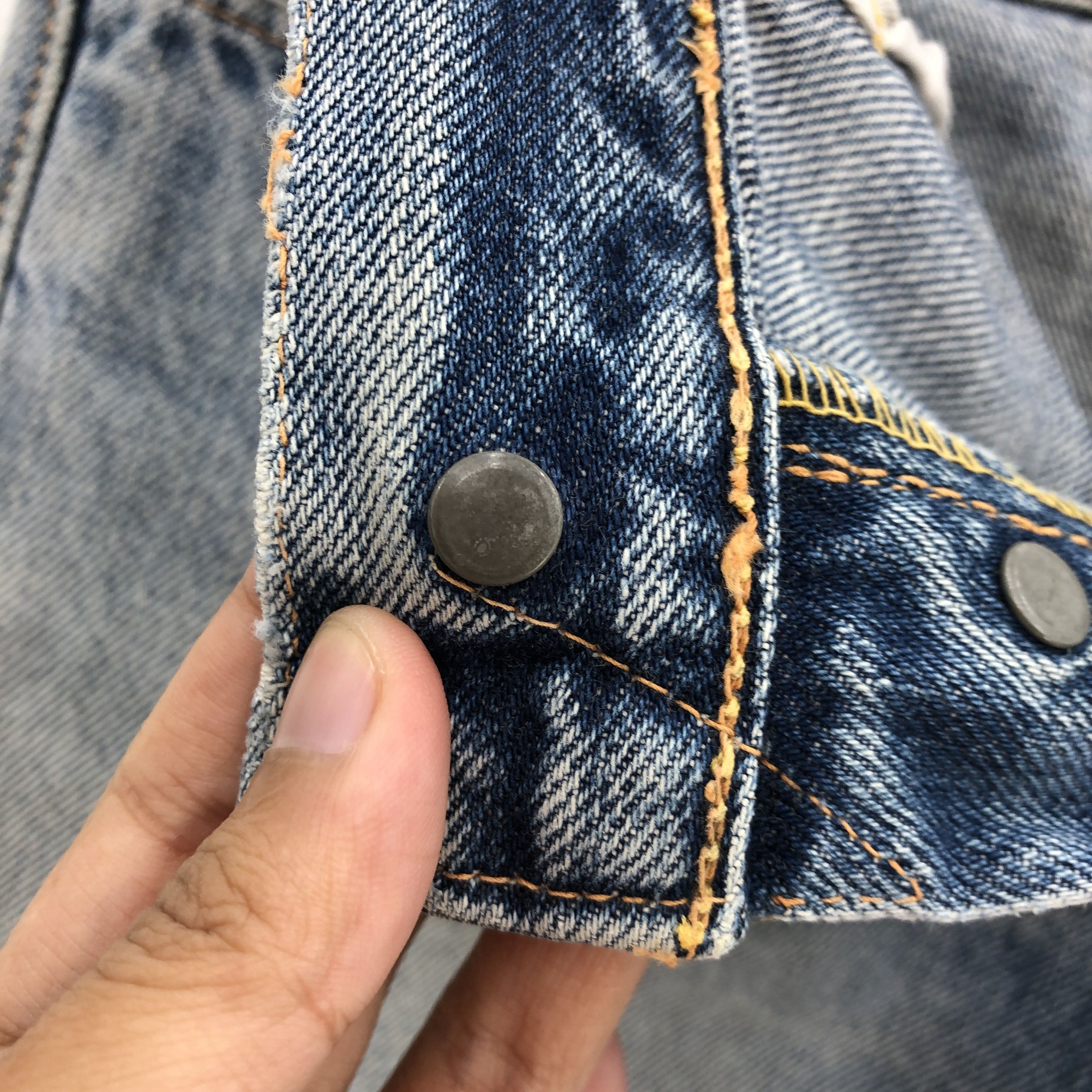 Japanese Brand Vintage Evisu Selvedge Jeans Faded Redline Light Wash Denim Size US 32 / EU 48 - 6 Thumbnail