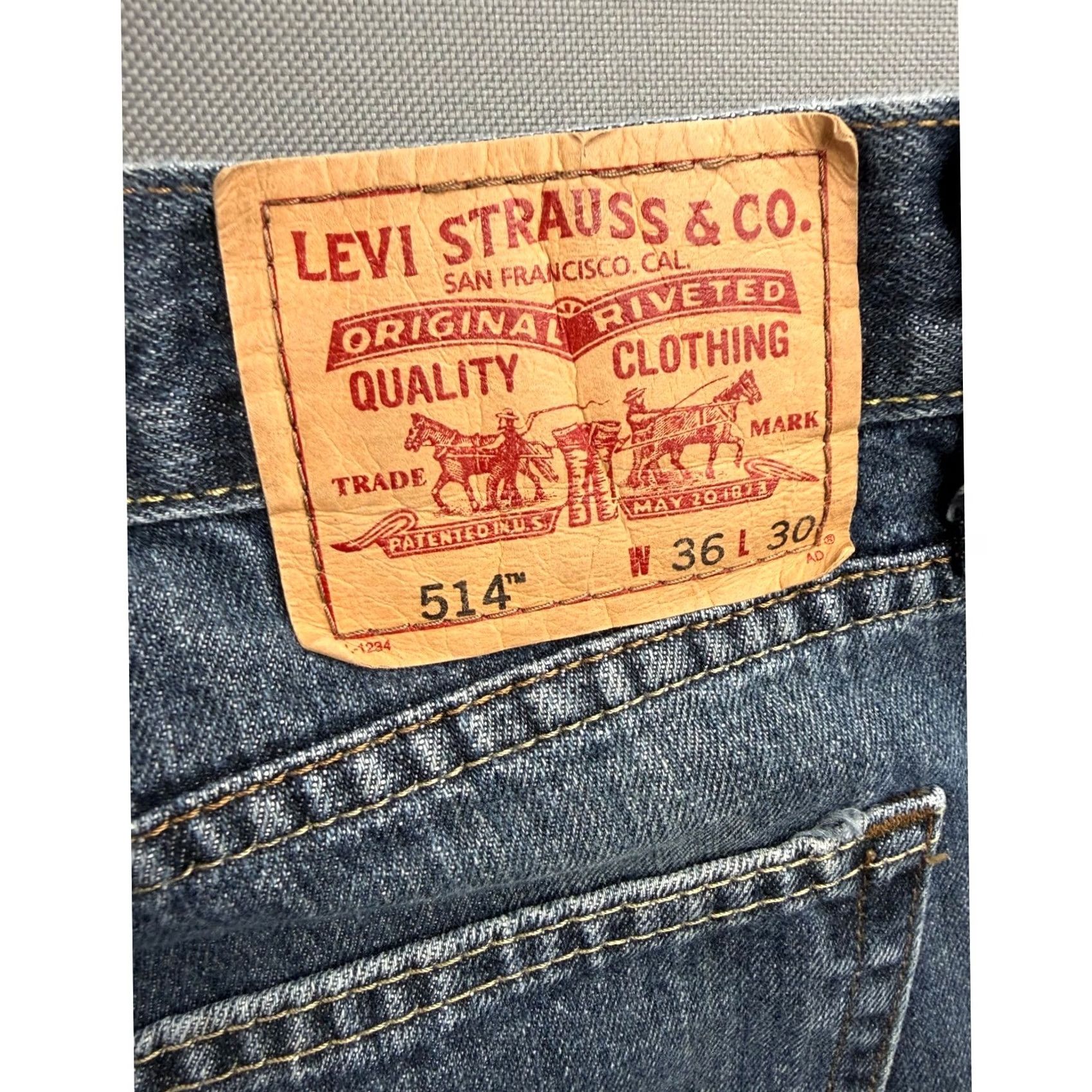 Levi's Levi's 514 Slim Straight Jeans Mens Blue Medium Wash 35x29 Size US 35 - 4 Thumbnail