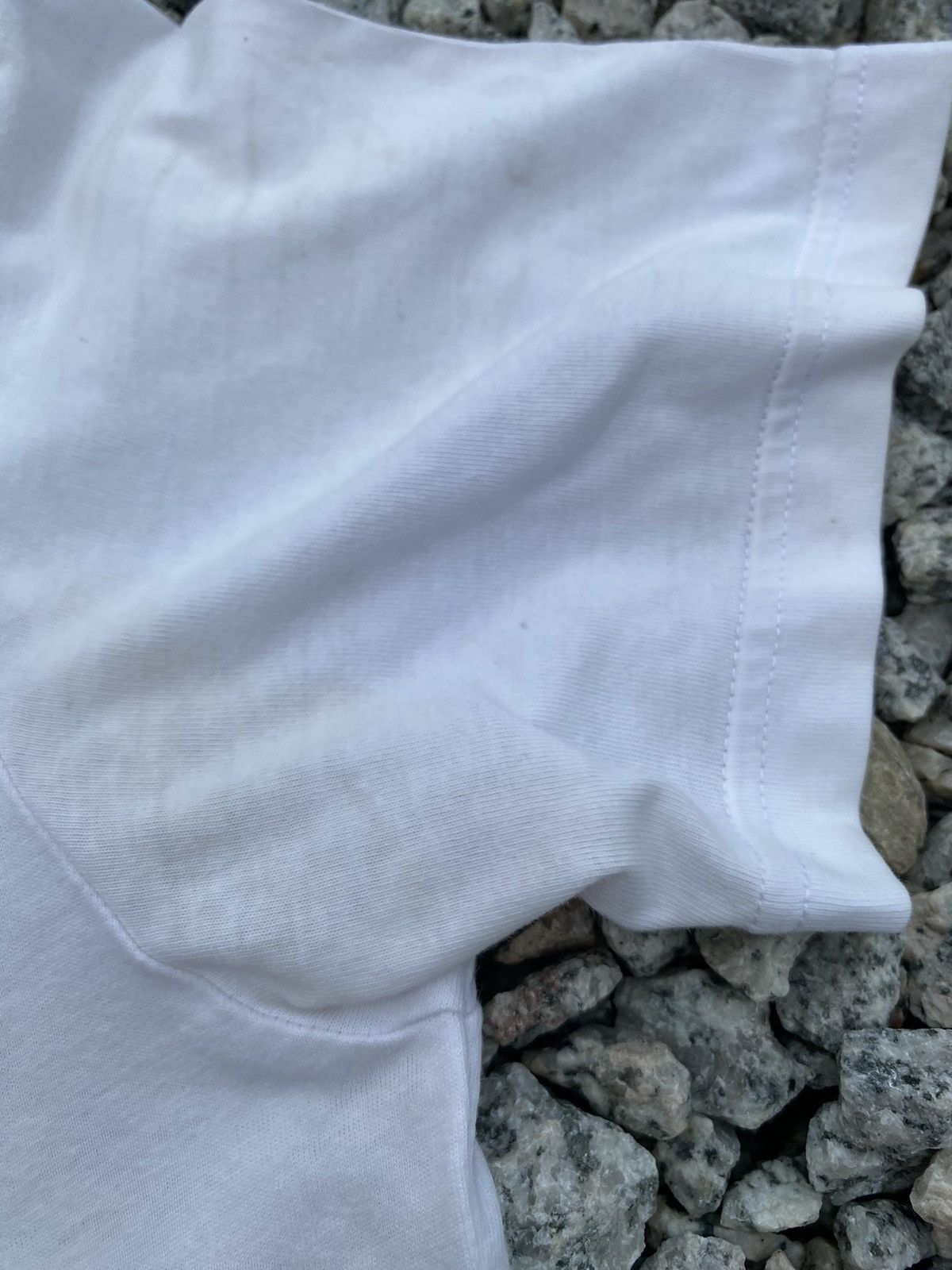 Adidas Adidas Box Logo Tees White Size M Size US M / EU 48-50 / 2 - 9 Thumbnail