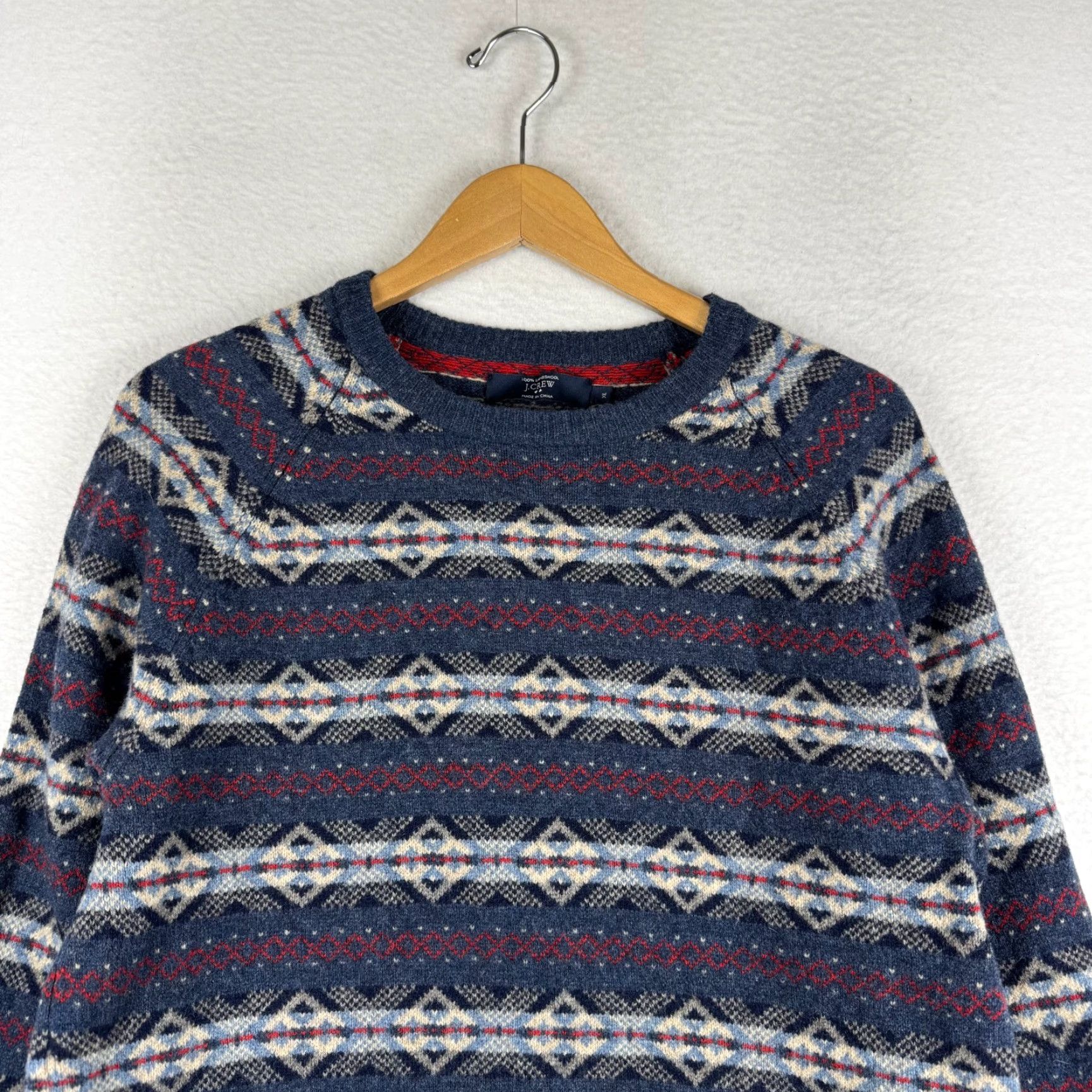 J.Crew J.CREW Mens XL Fair Isle 100% Lambs Wool Knit Crew Neck Sweatshirt Navy Blue Sweater Pullover Knit Wool Winter Casual Size US XL / EU 56 / 4 - 4 Thumbnail