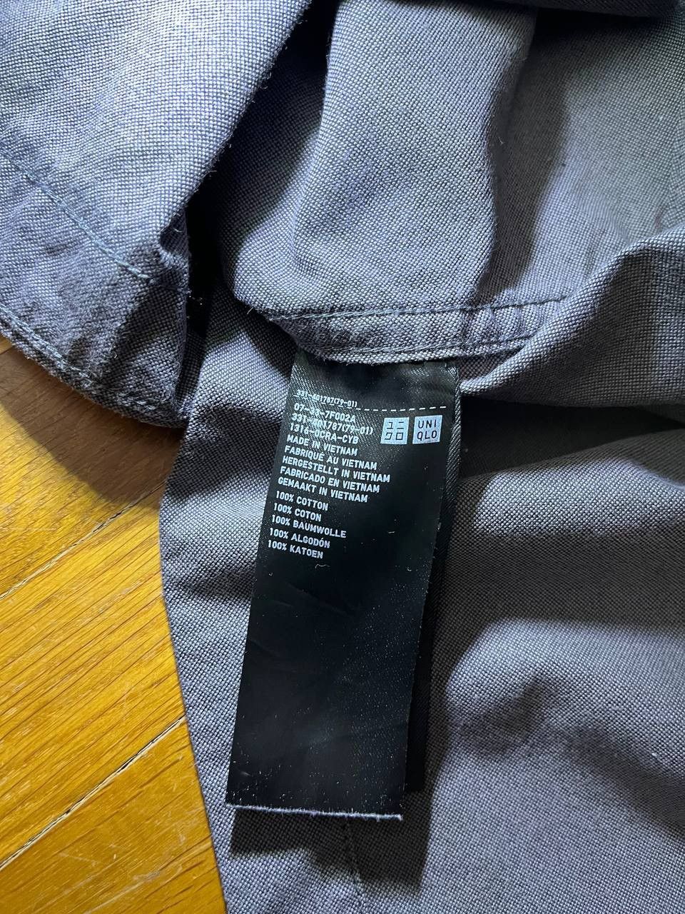Uniqlo Uniqlo basic gray shirt Size US S / EU 44-46 / 1 - 5 Thumbnail